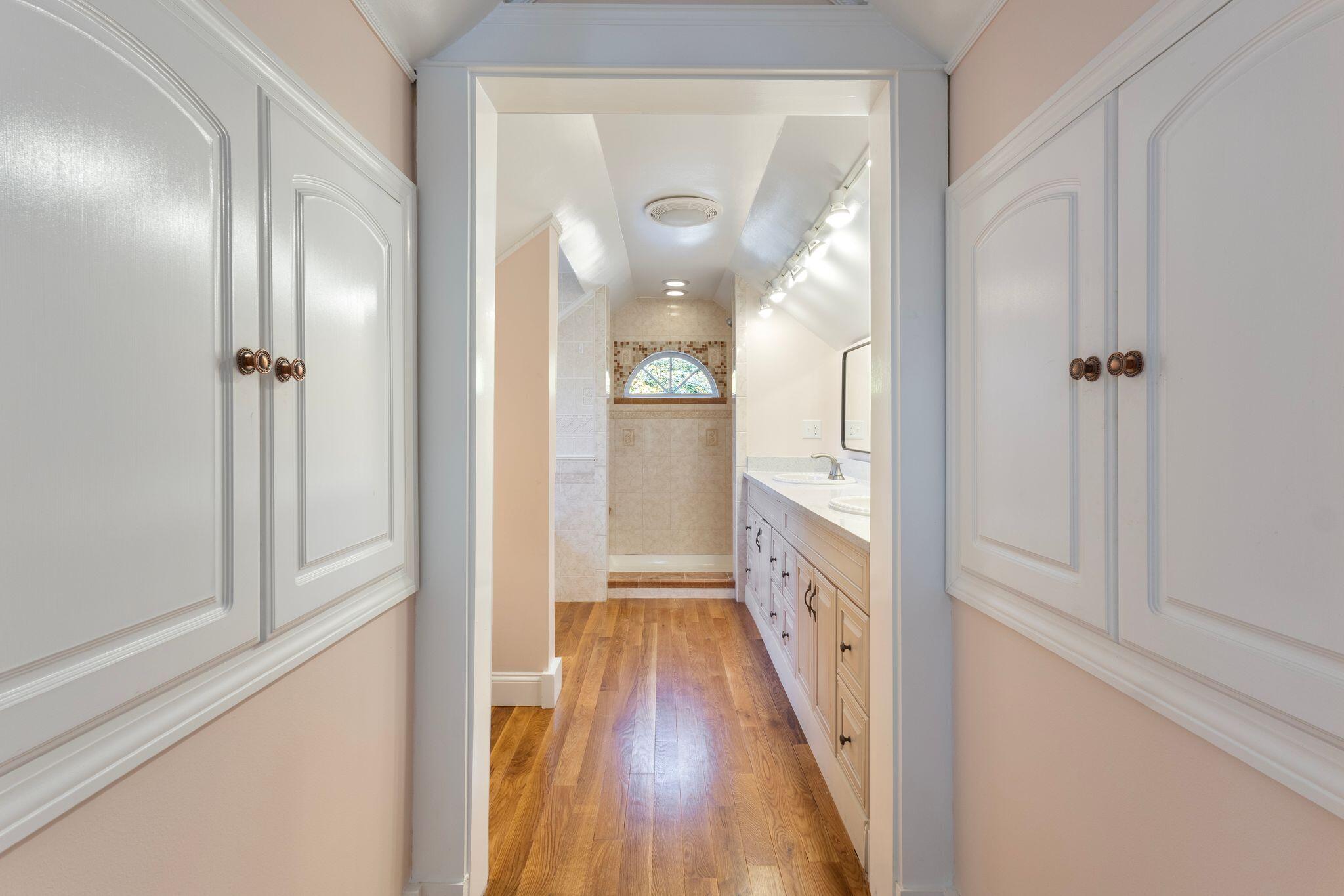 31 Old Blue Point Road, Scarborough