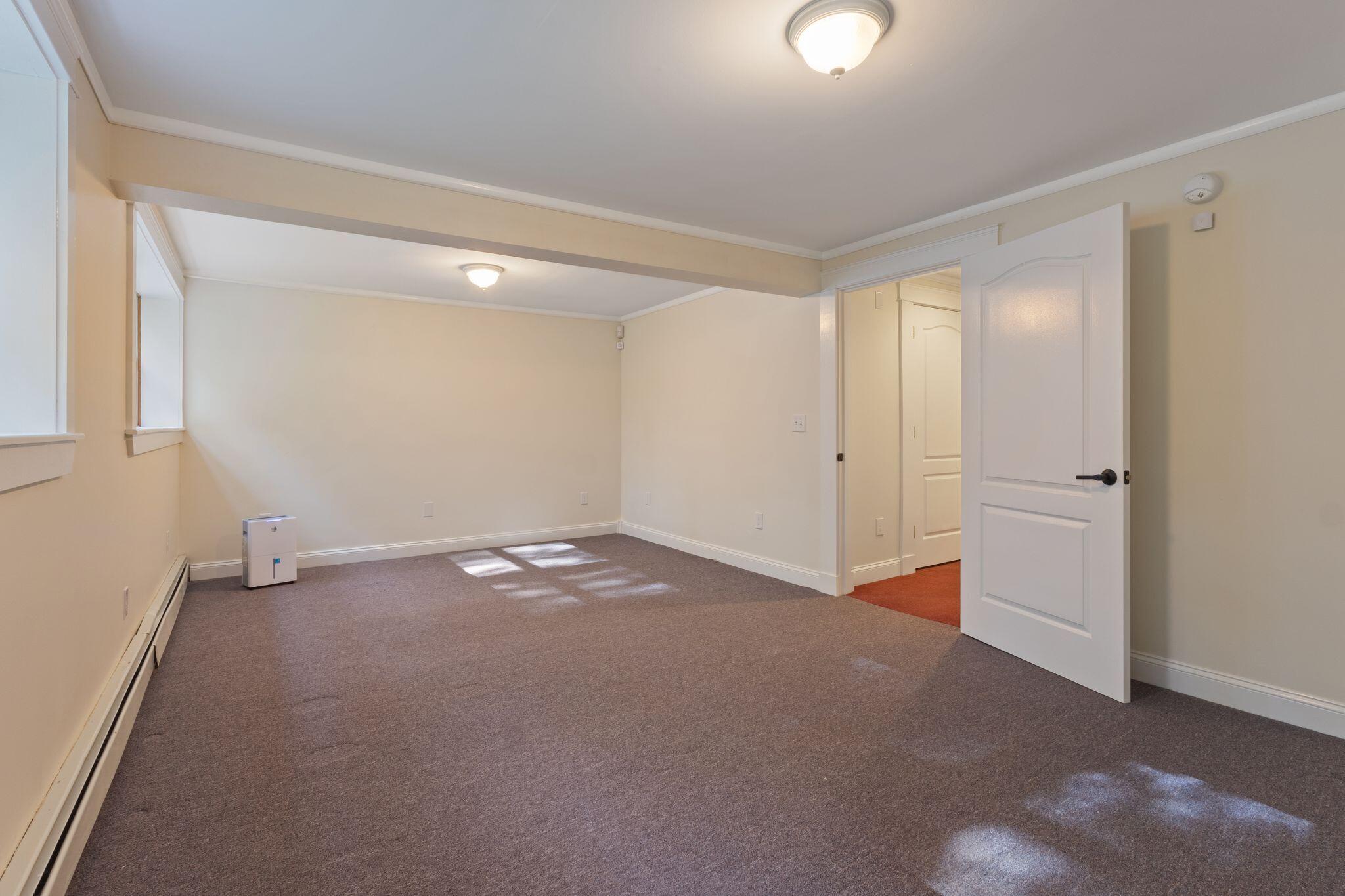 31 Old Blue Point Road, Scarborough