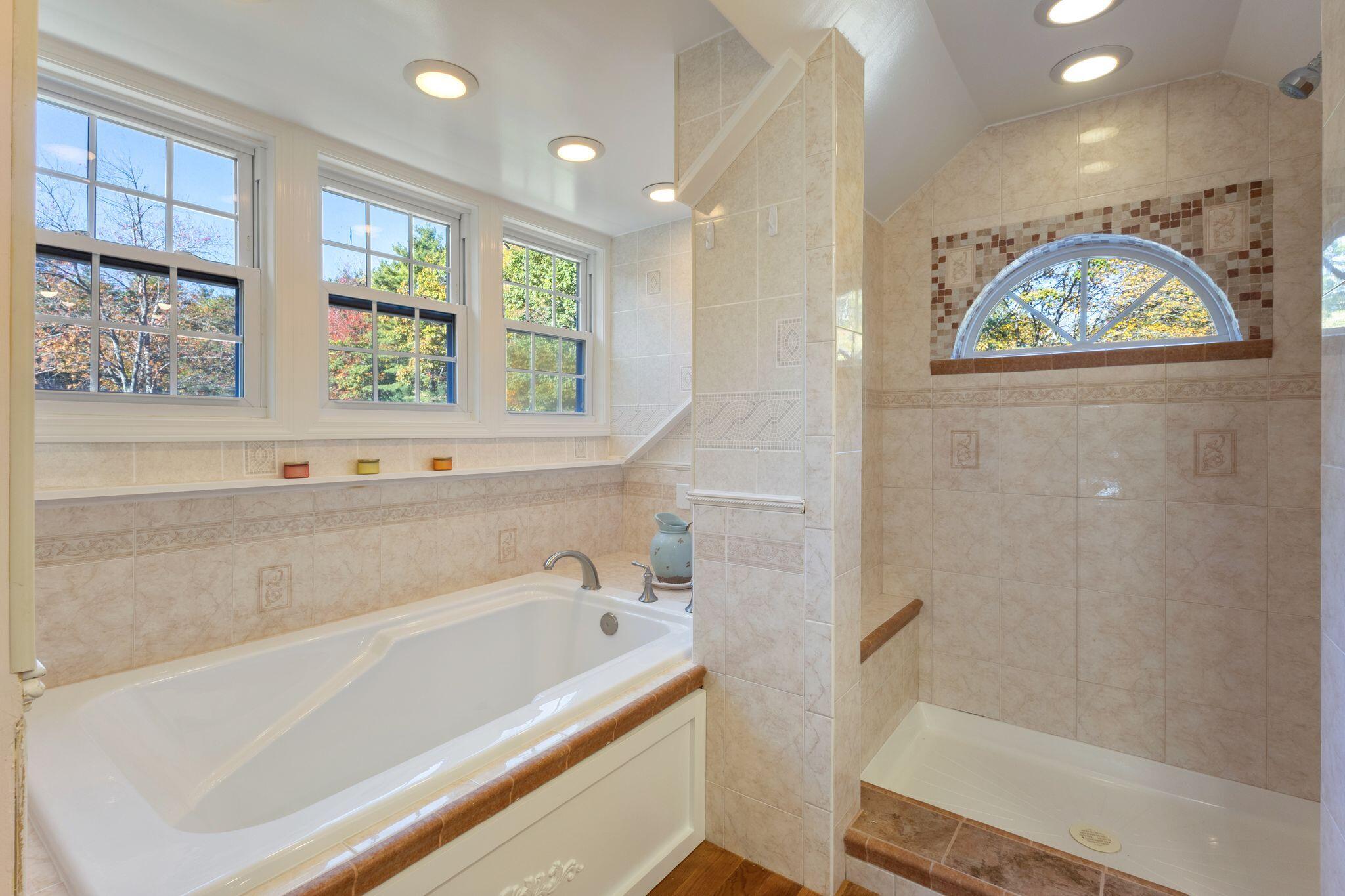 31 Old Blue Point Road, Scarborough