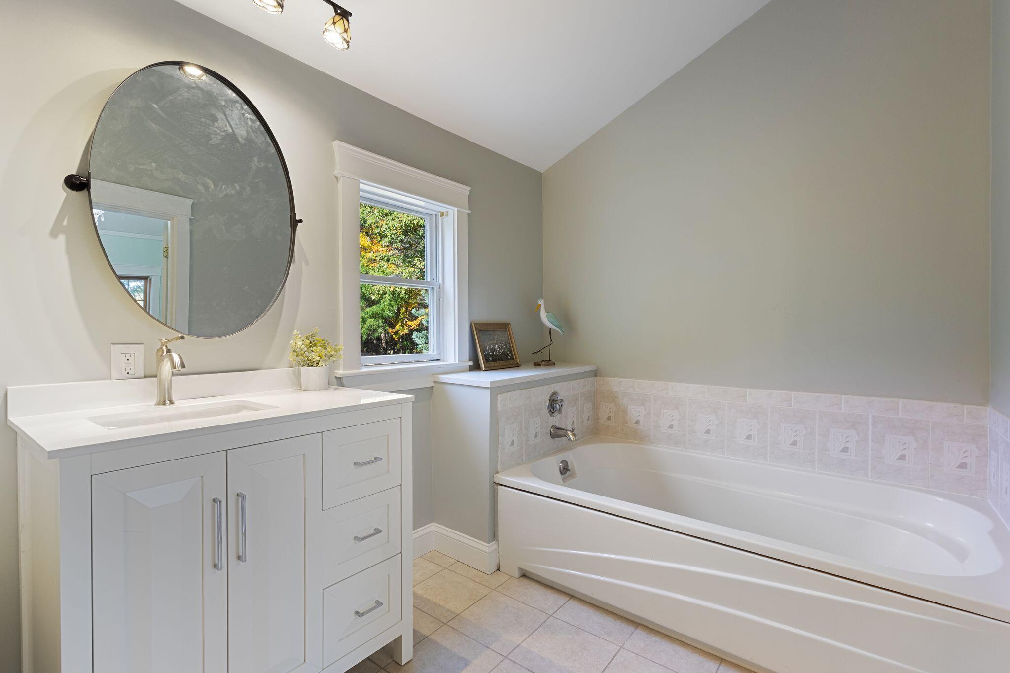 31 Old Blue Point Road, Scarborough