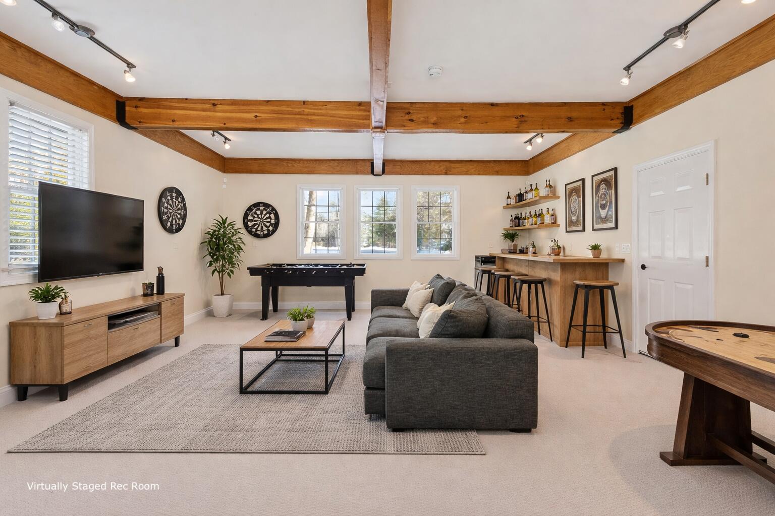 31 Old Blue Point Road