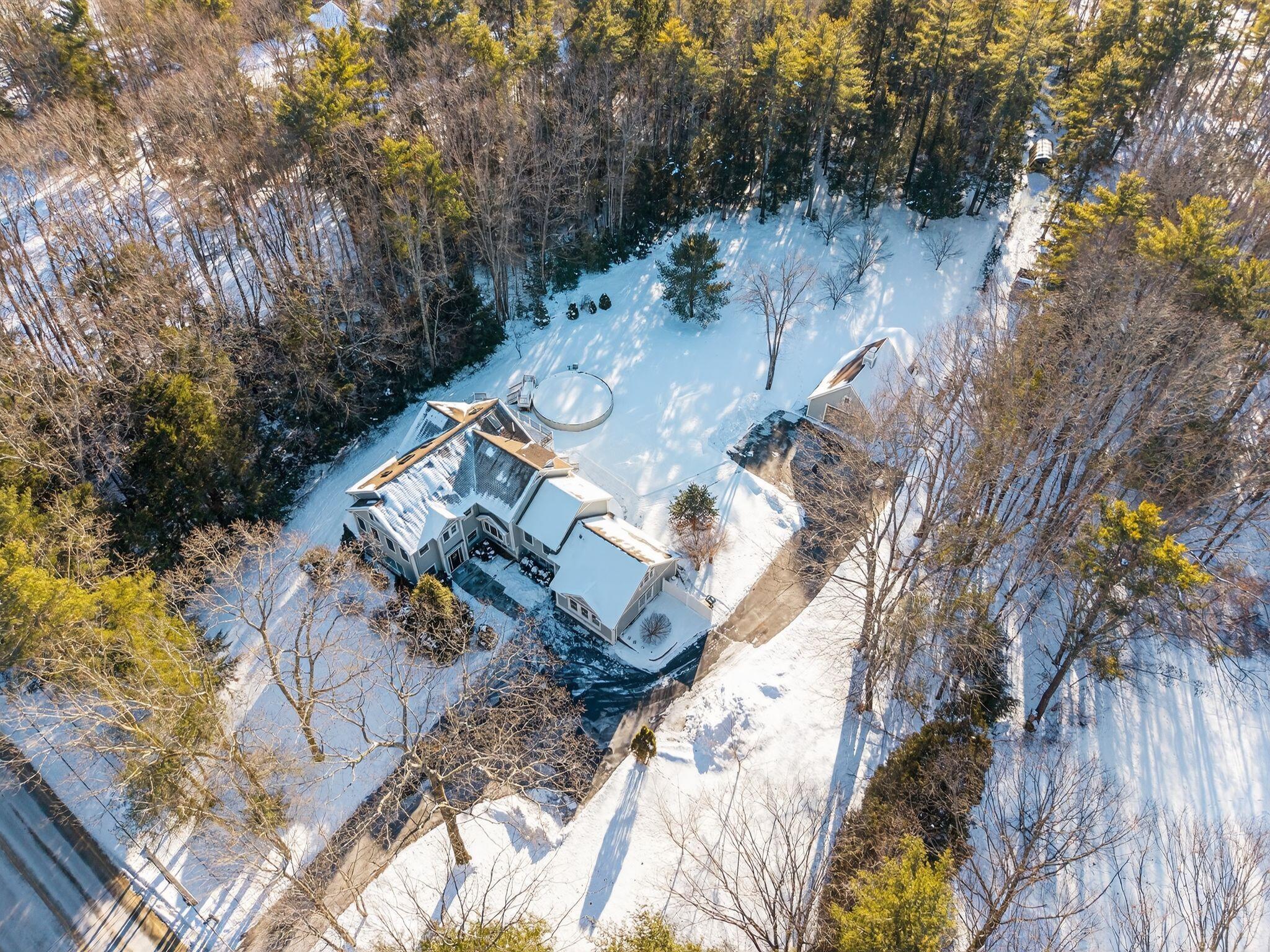 31 Old Blue Point Road