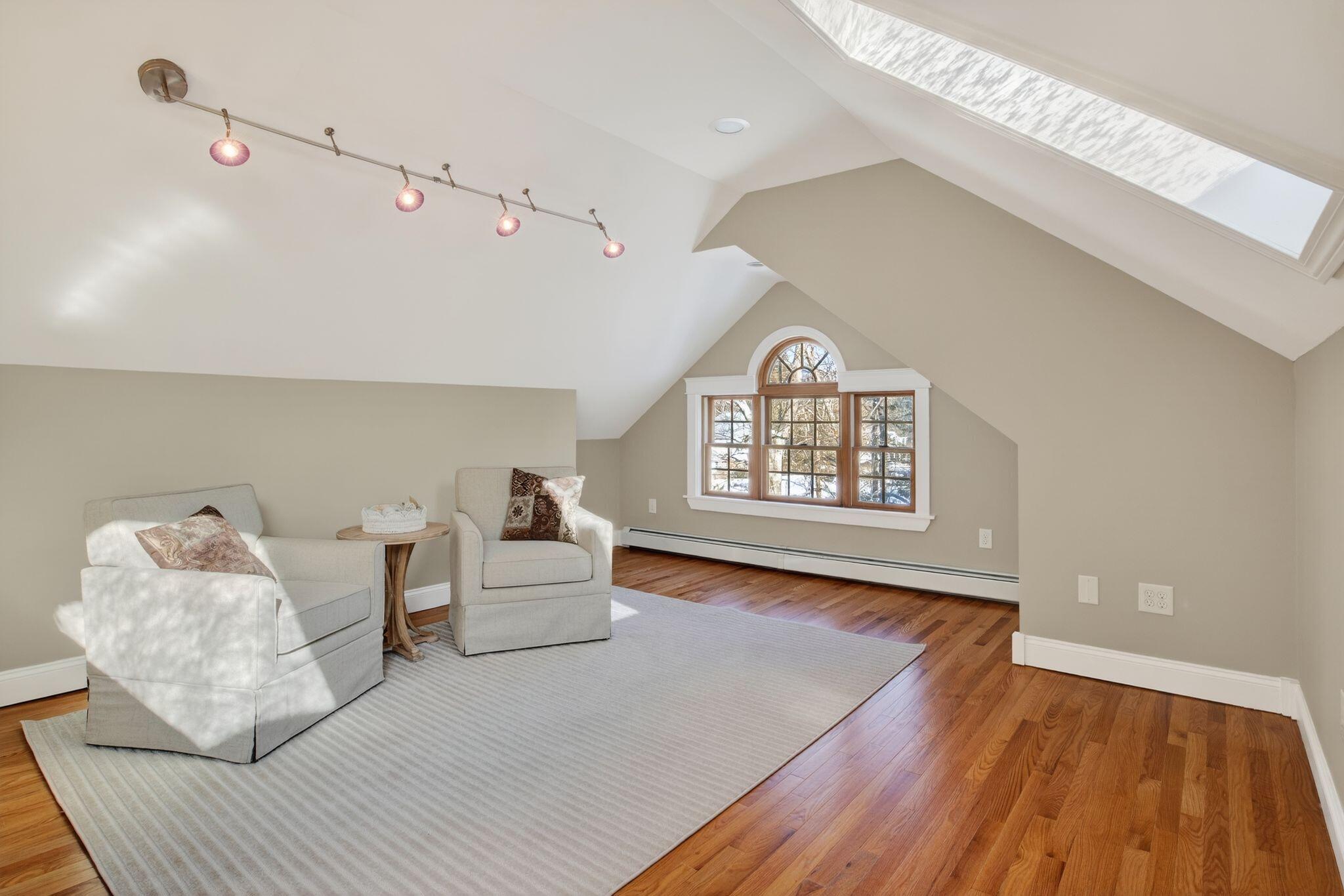 31 Old Blue Point Road