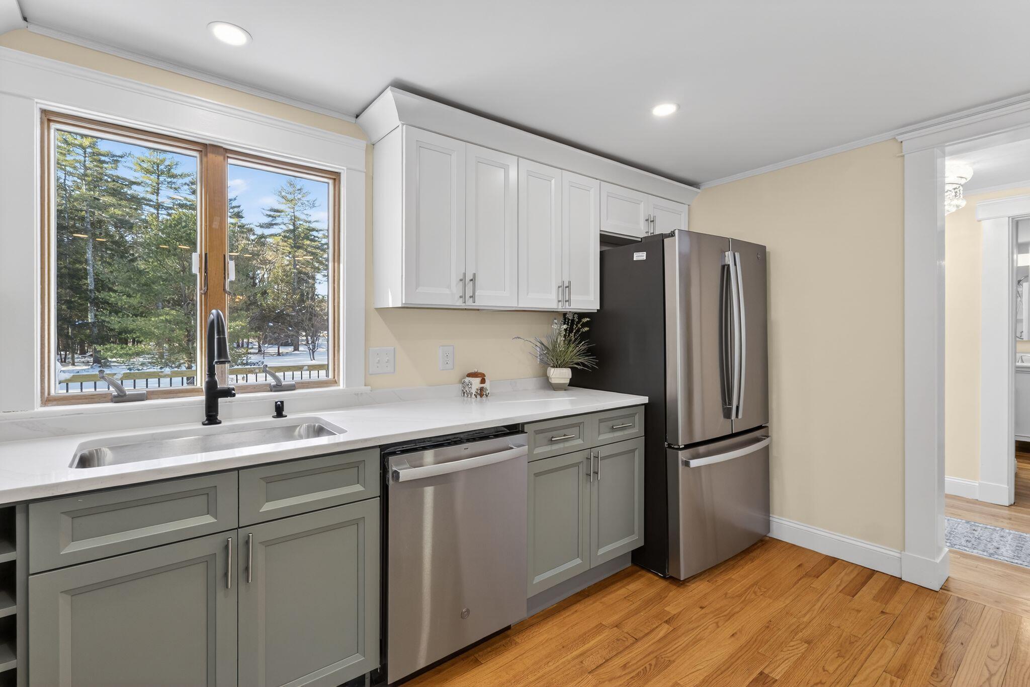 31 Old Blue Point Road