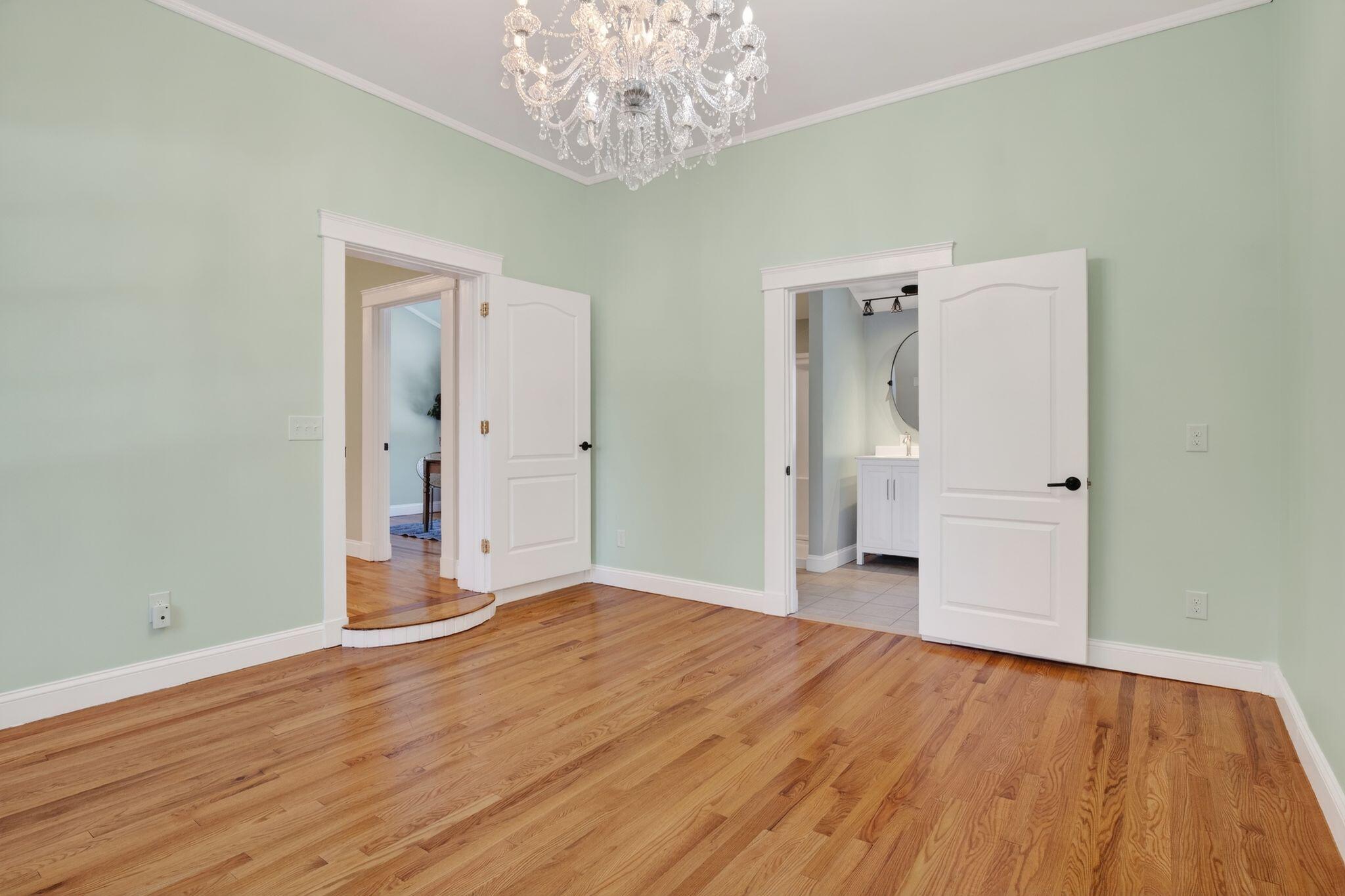 31 Old Blue Point Road