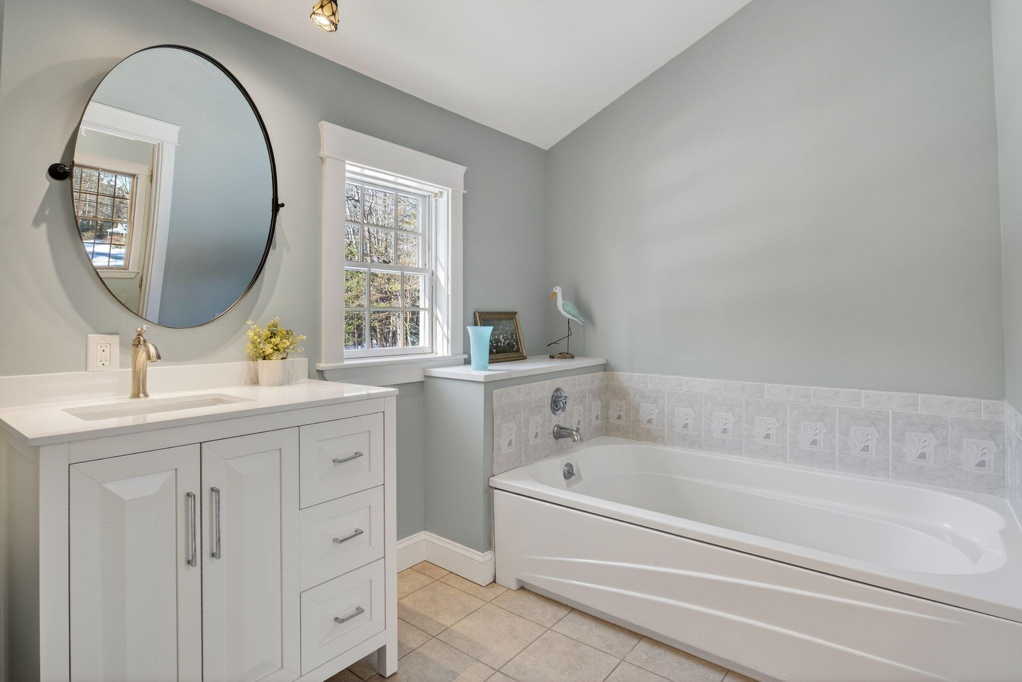 31 Old Blue Point Road