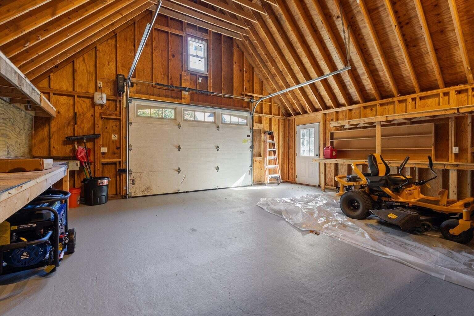 31 Old Blue Point Road