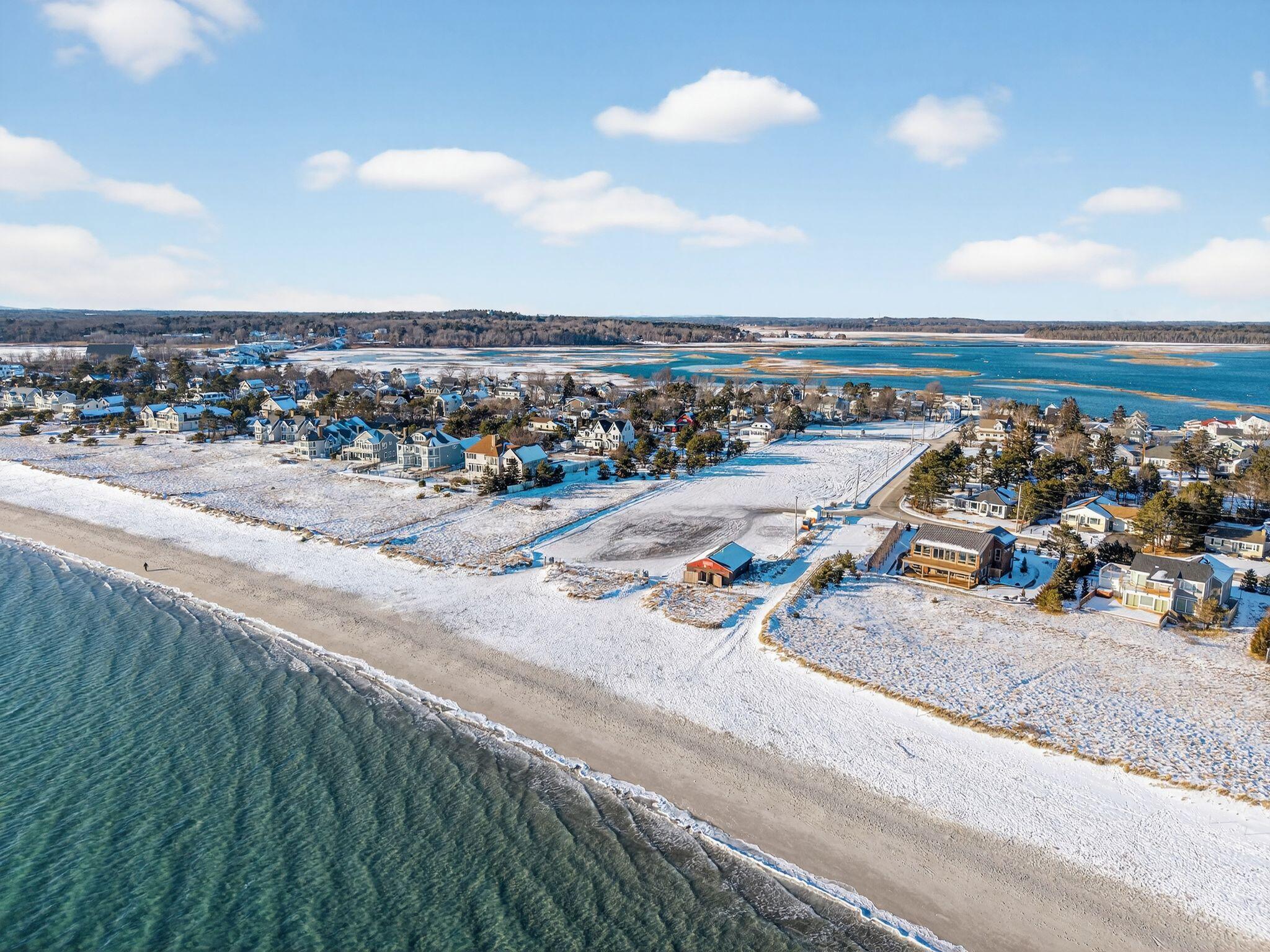 31 Old Blue Point Road