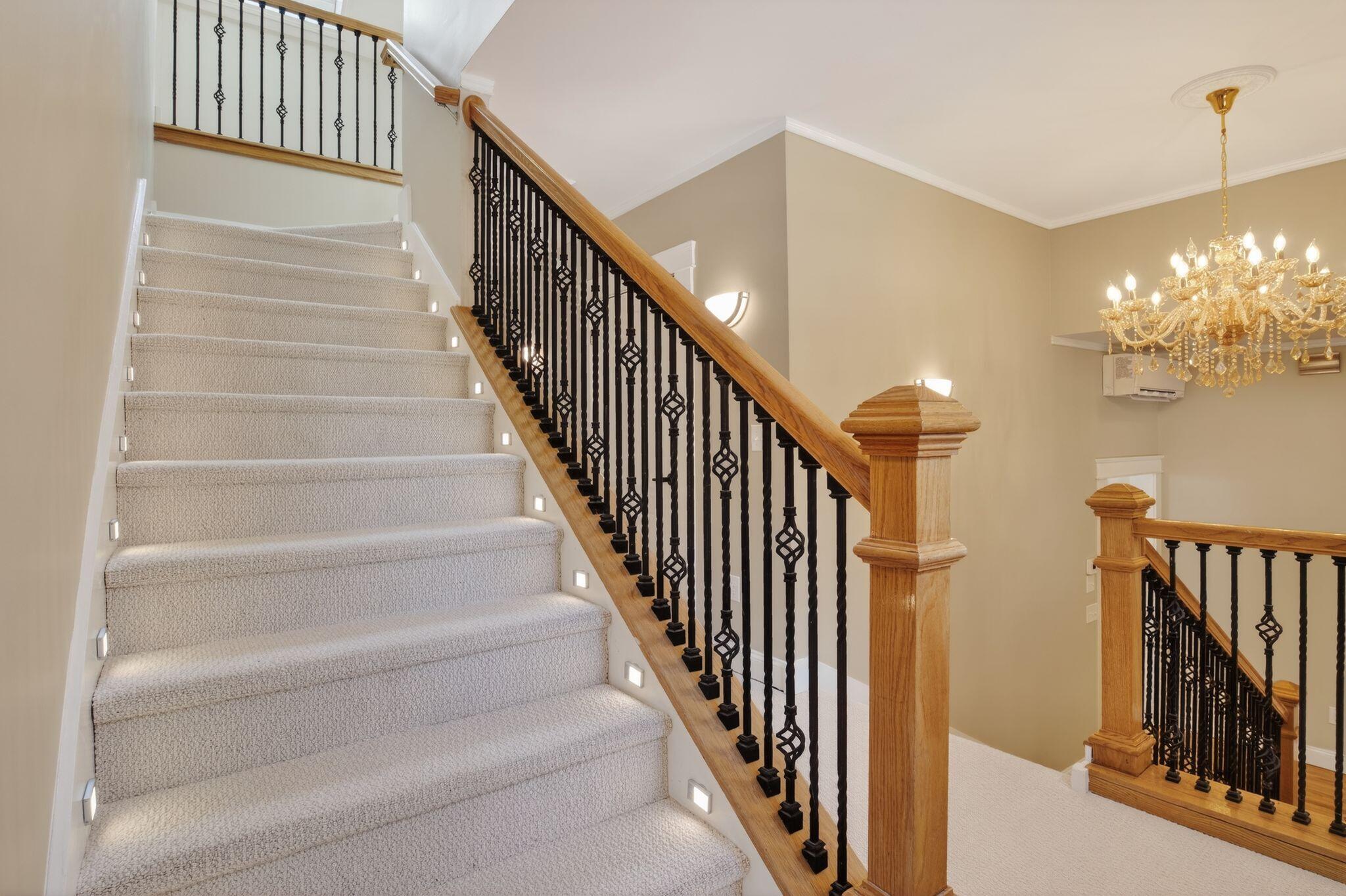 31 Old Blue Point Road