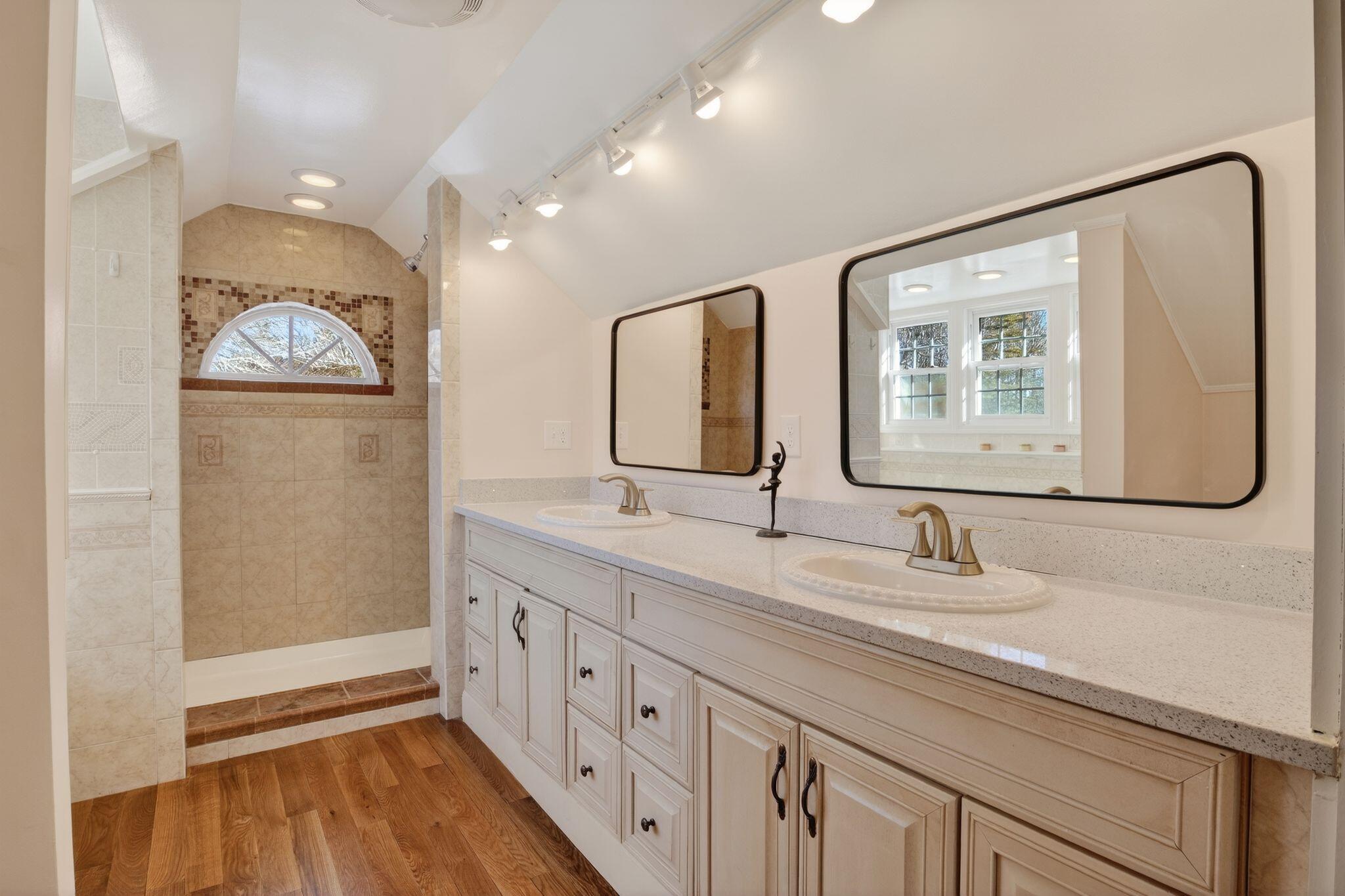 31 Old Blue Point Road