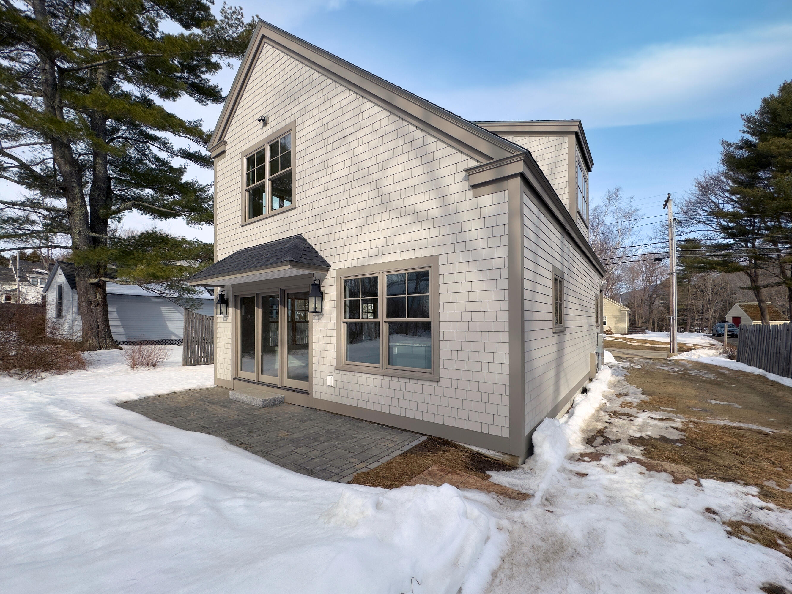 84 Mechanic Street