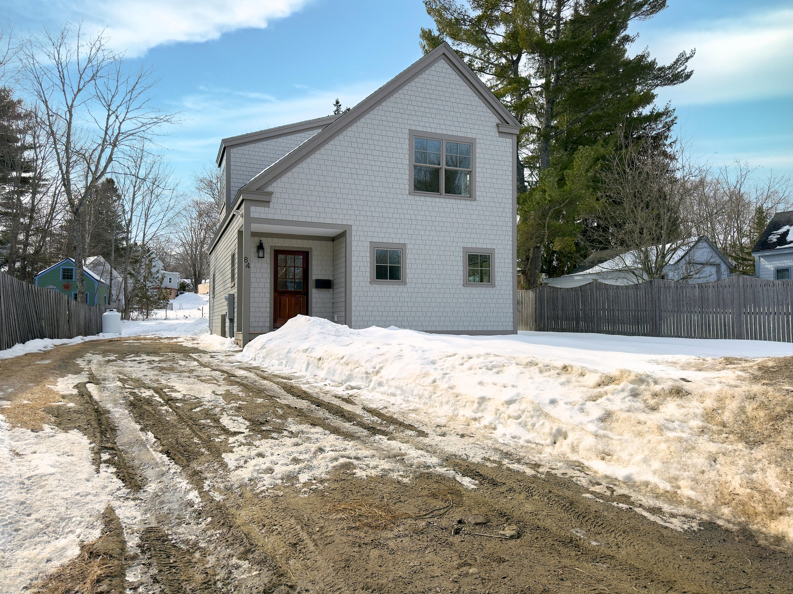 84 Mechanic Street