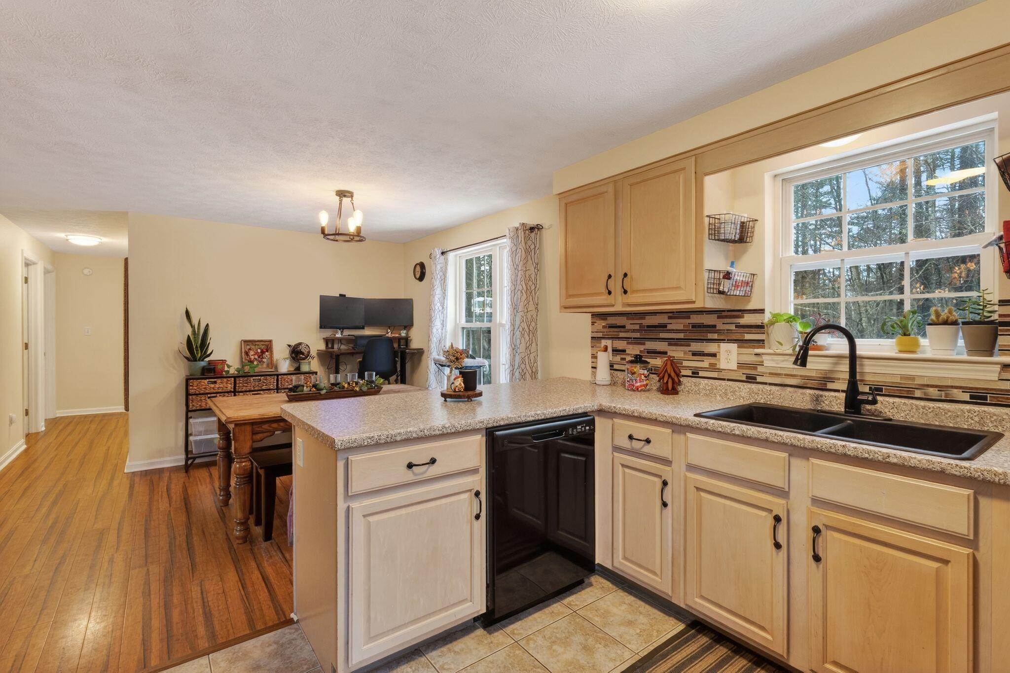 688 Townhouse Road