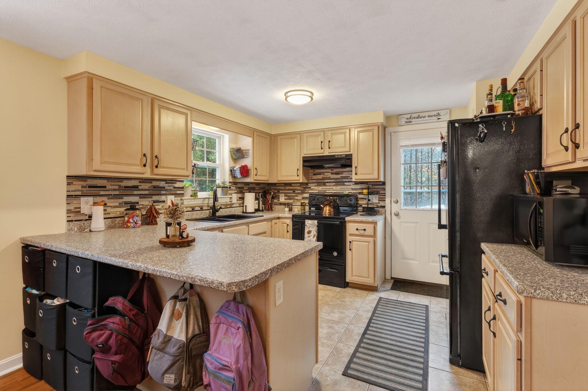 688 Townhouse Road