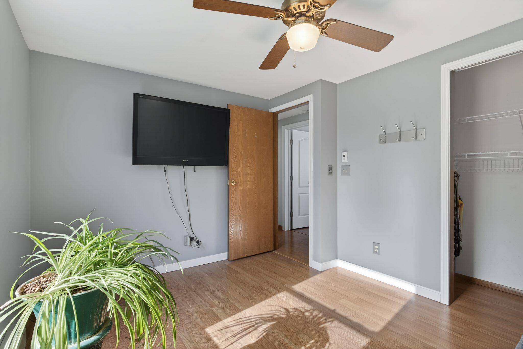 6 Priscilla Avenue