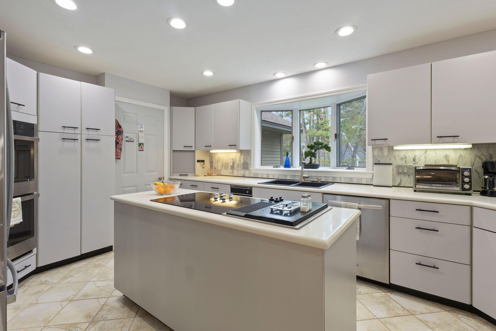 4 Harriman Farm Road