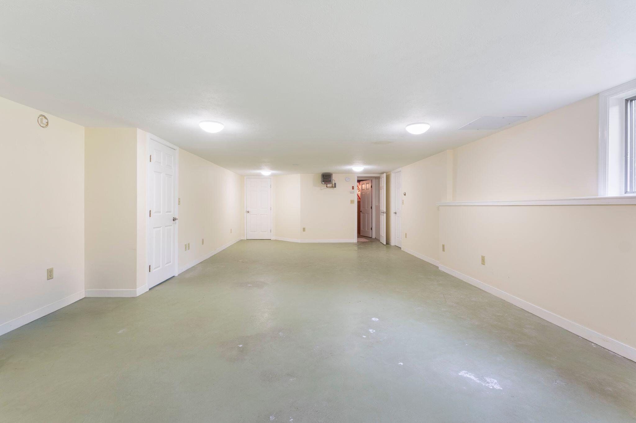 4 Harriman Farm Road