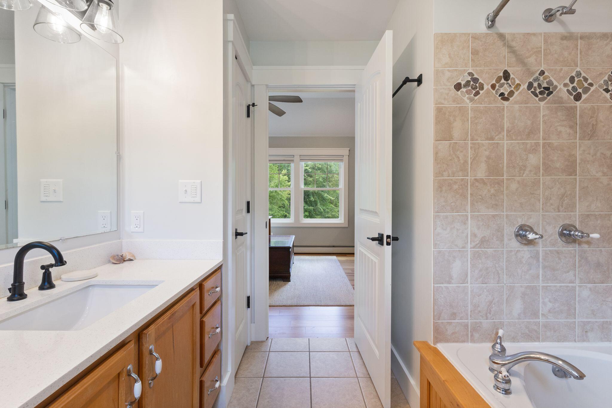 338 Boom Road