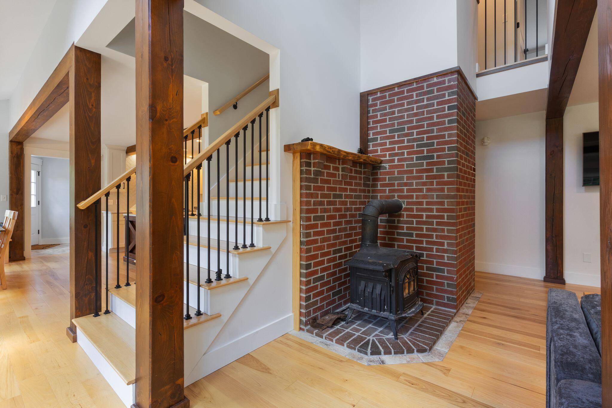 338 Boom Road