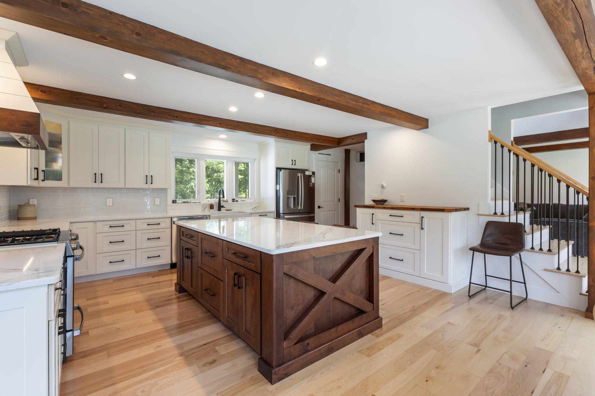 338 Boom Road
