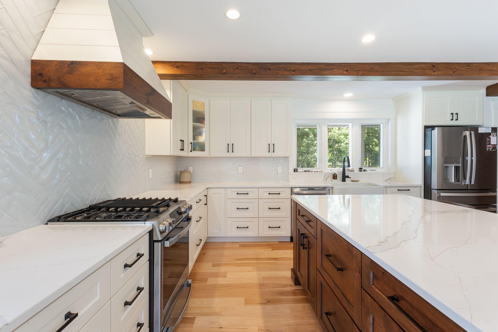 338 Boom Road