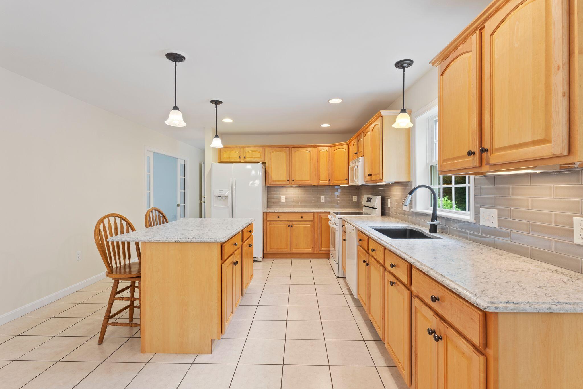 18 Briarwood Drive