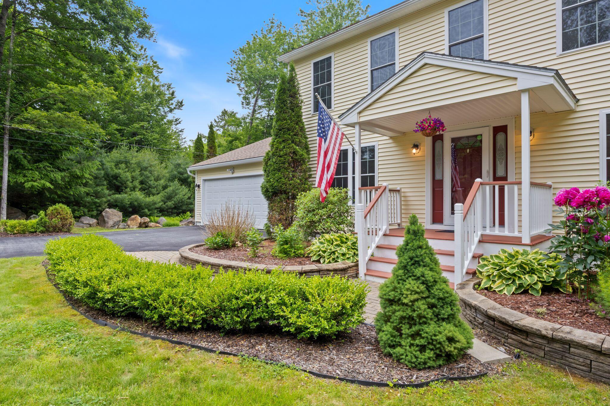 18 Briarwood Drive