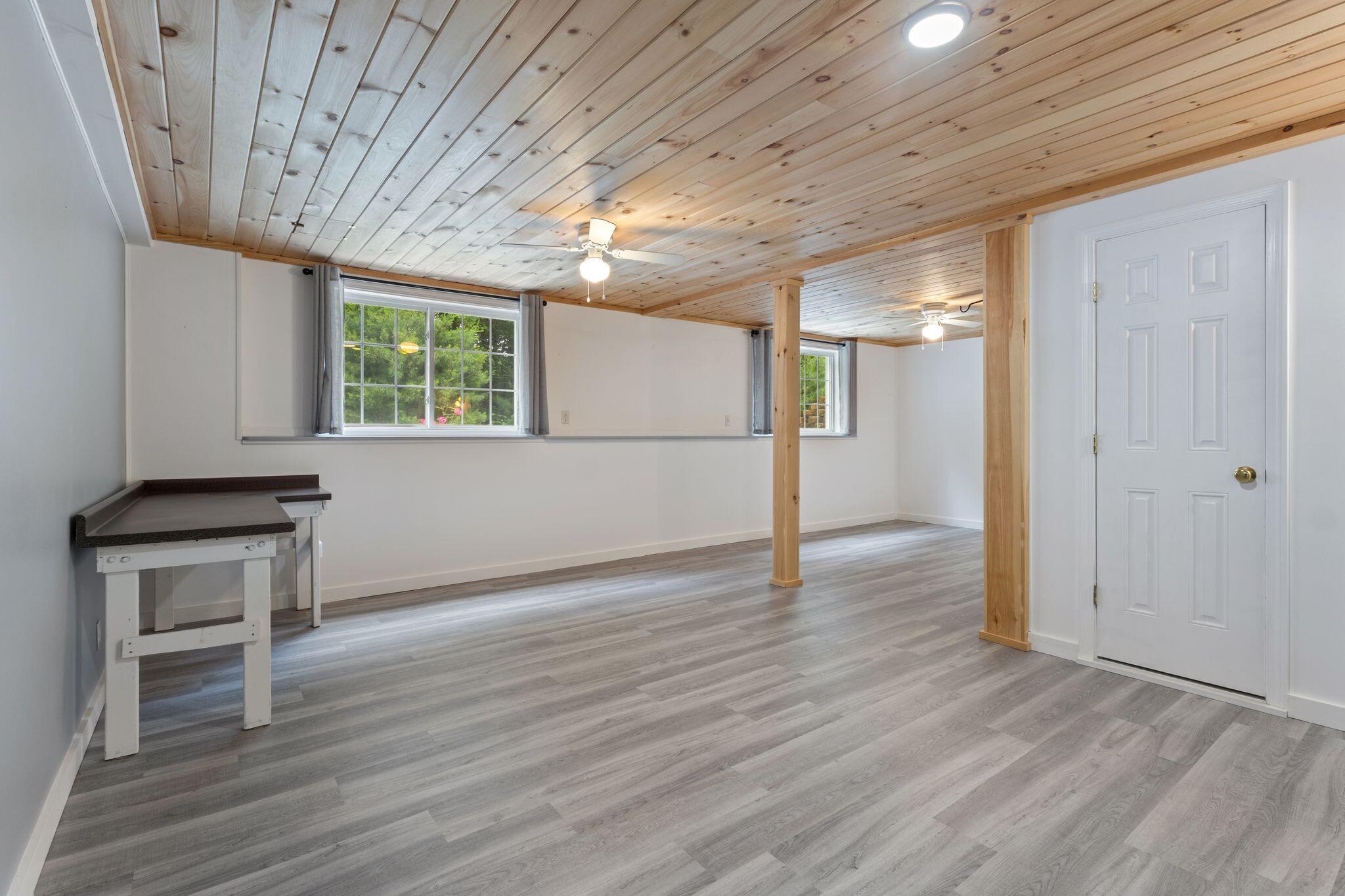 18 Briarwood Drive