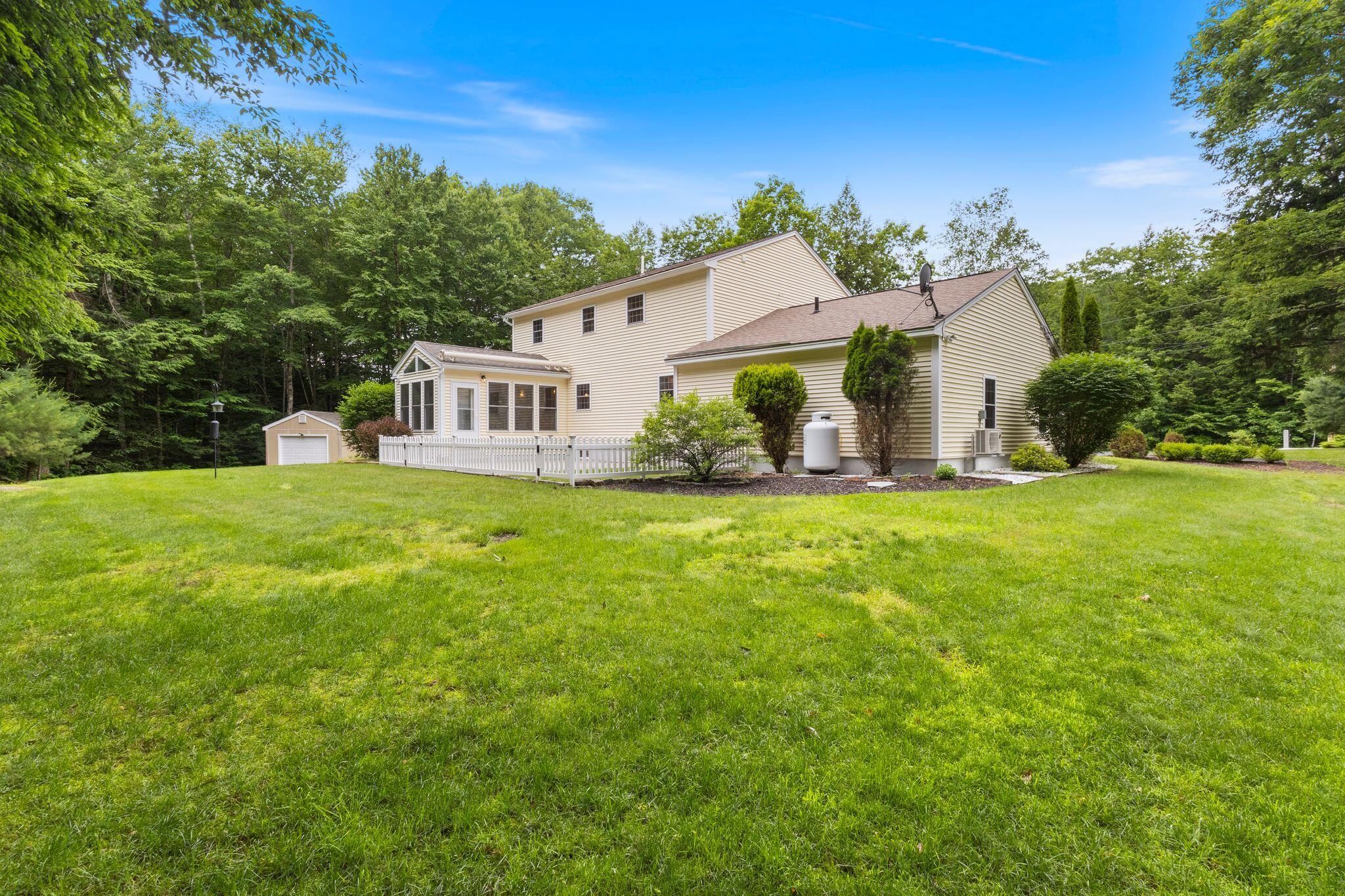 18 Briarwood Drive