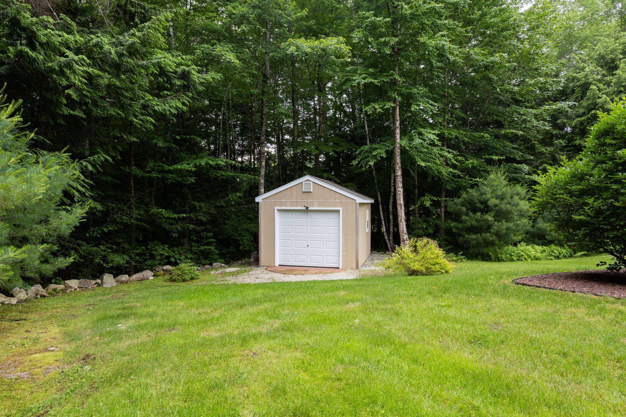 18 Briarwood Drive