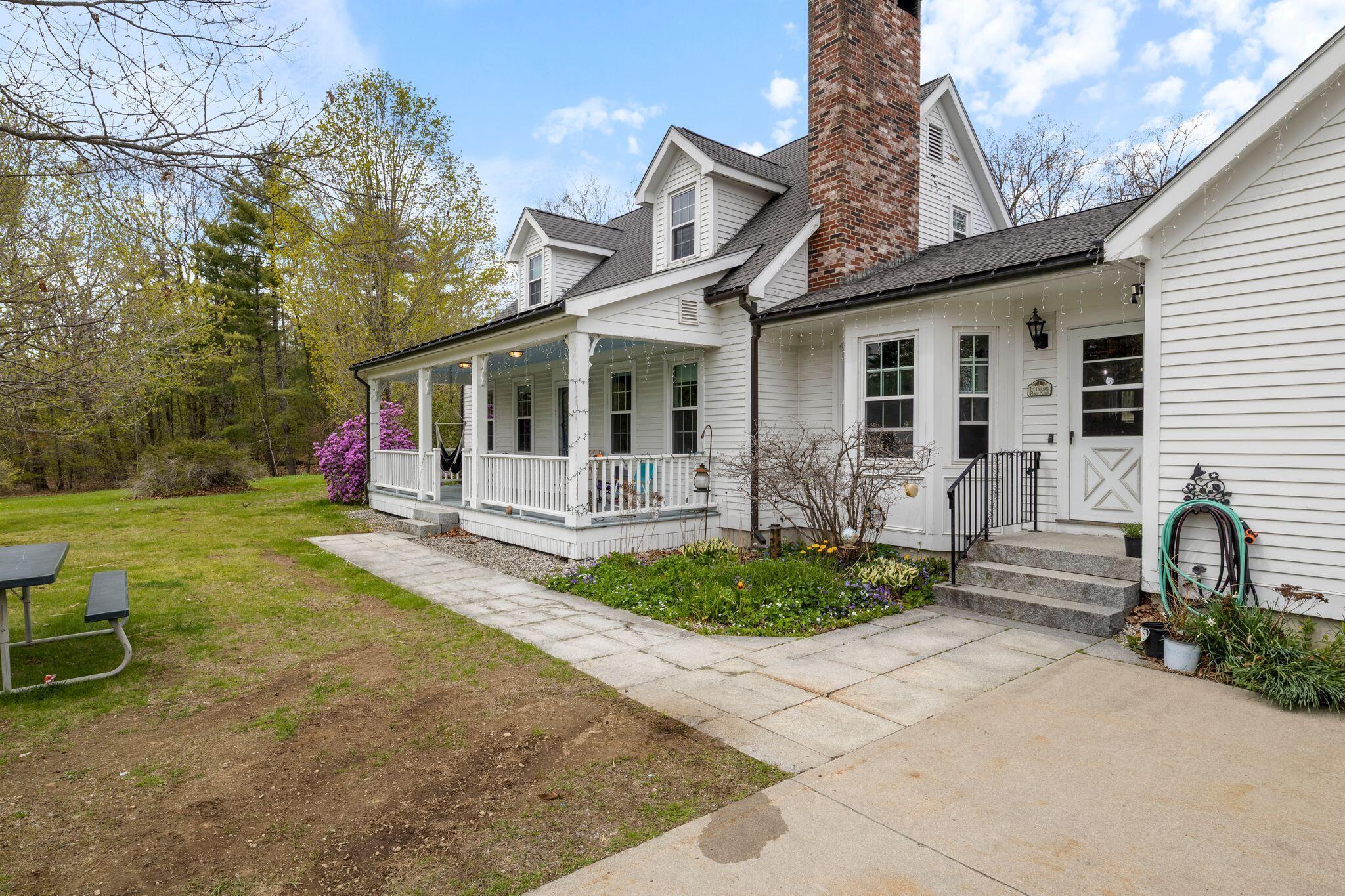15 Pickerel Pond Road