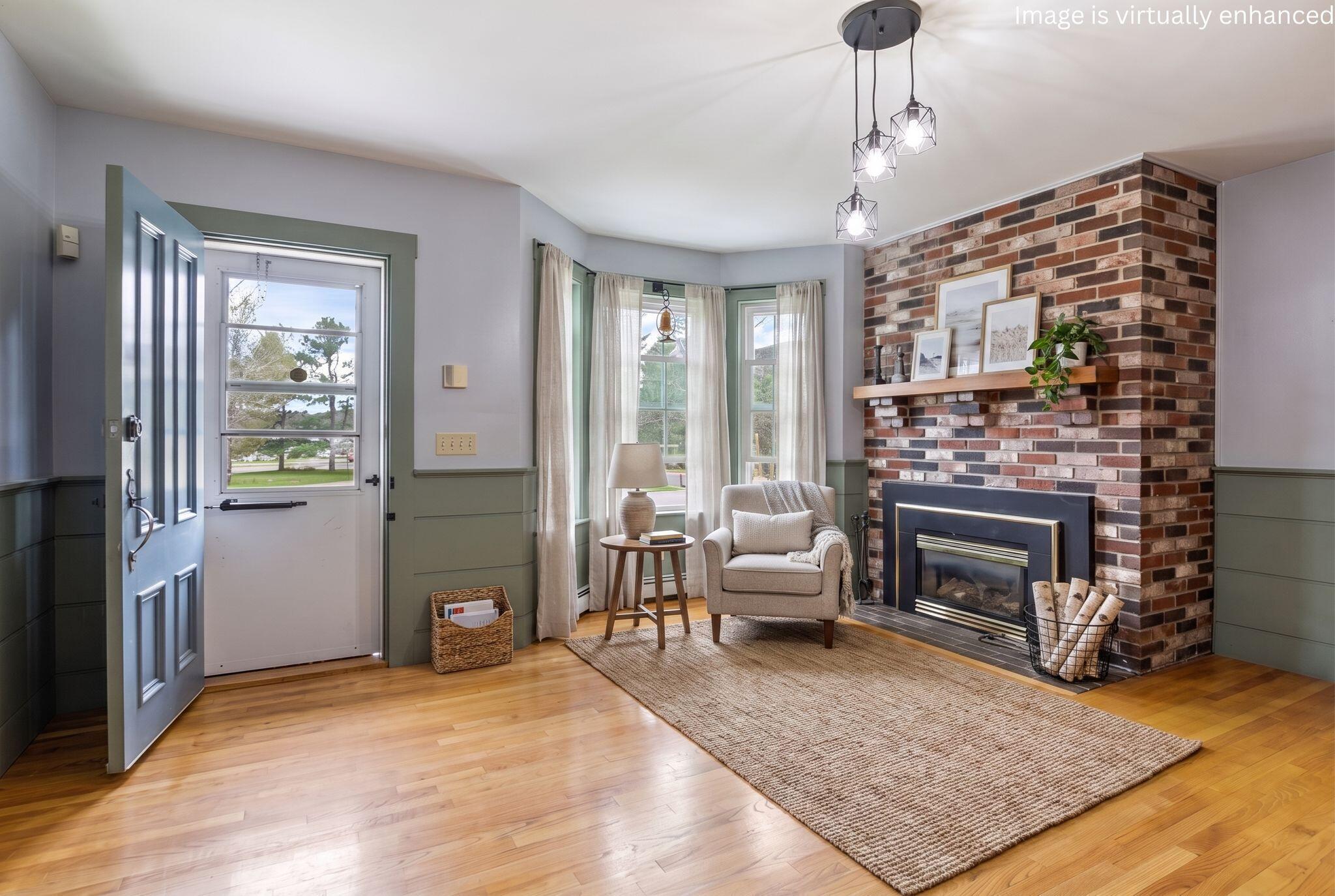 15 Pickerel Pond Road
