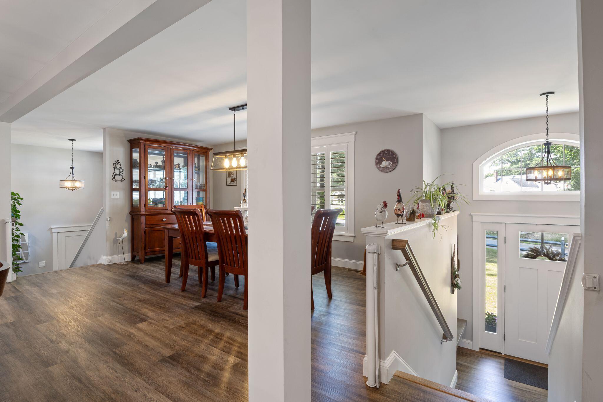 6 Bower Lane