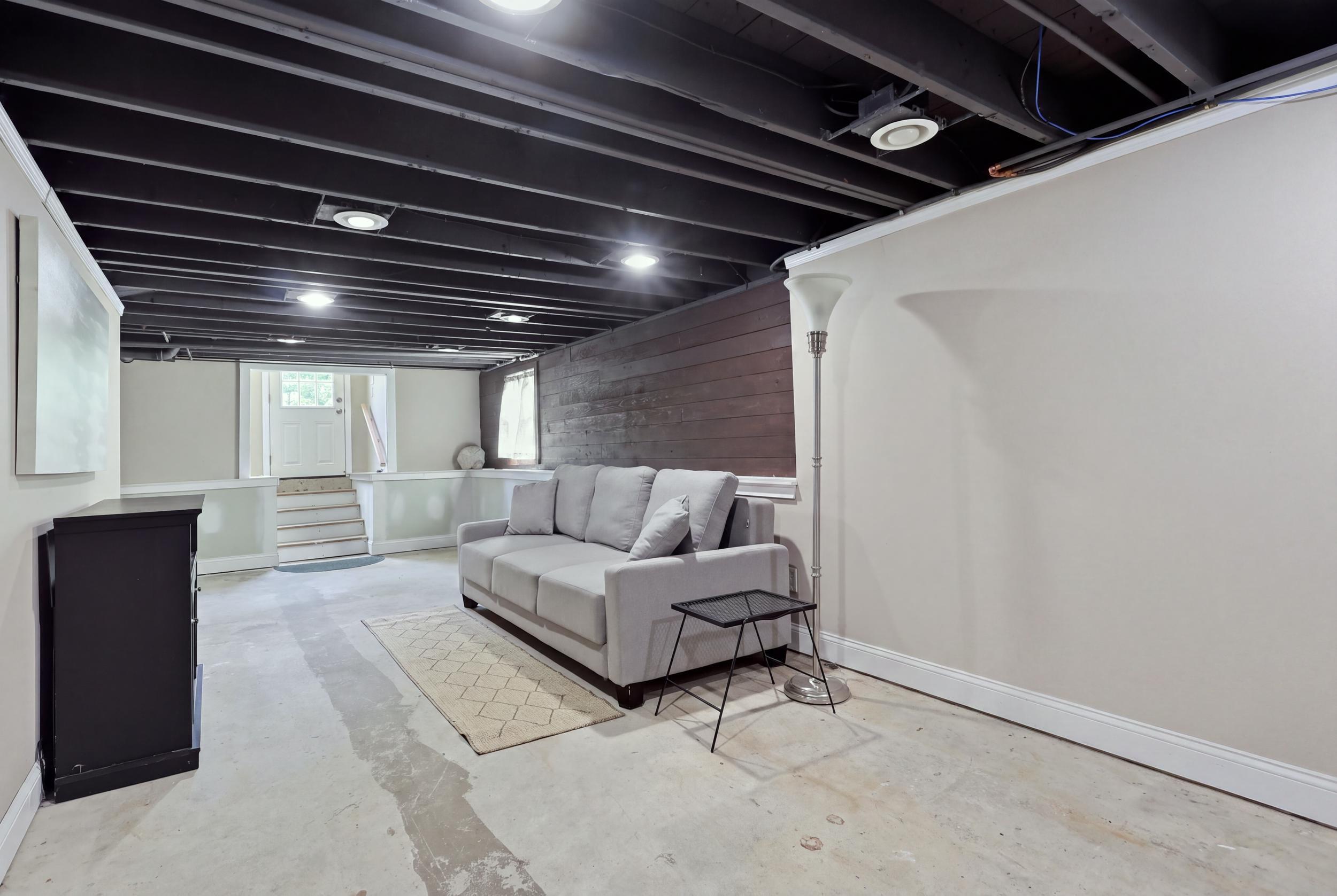 165 West Street