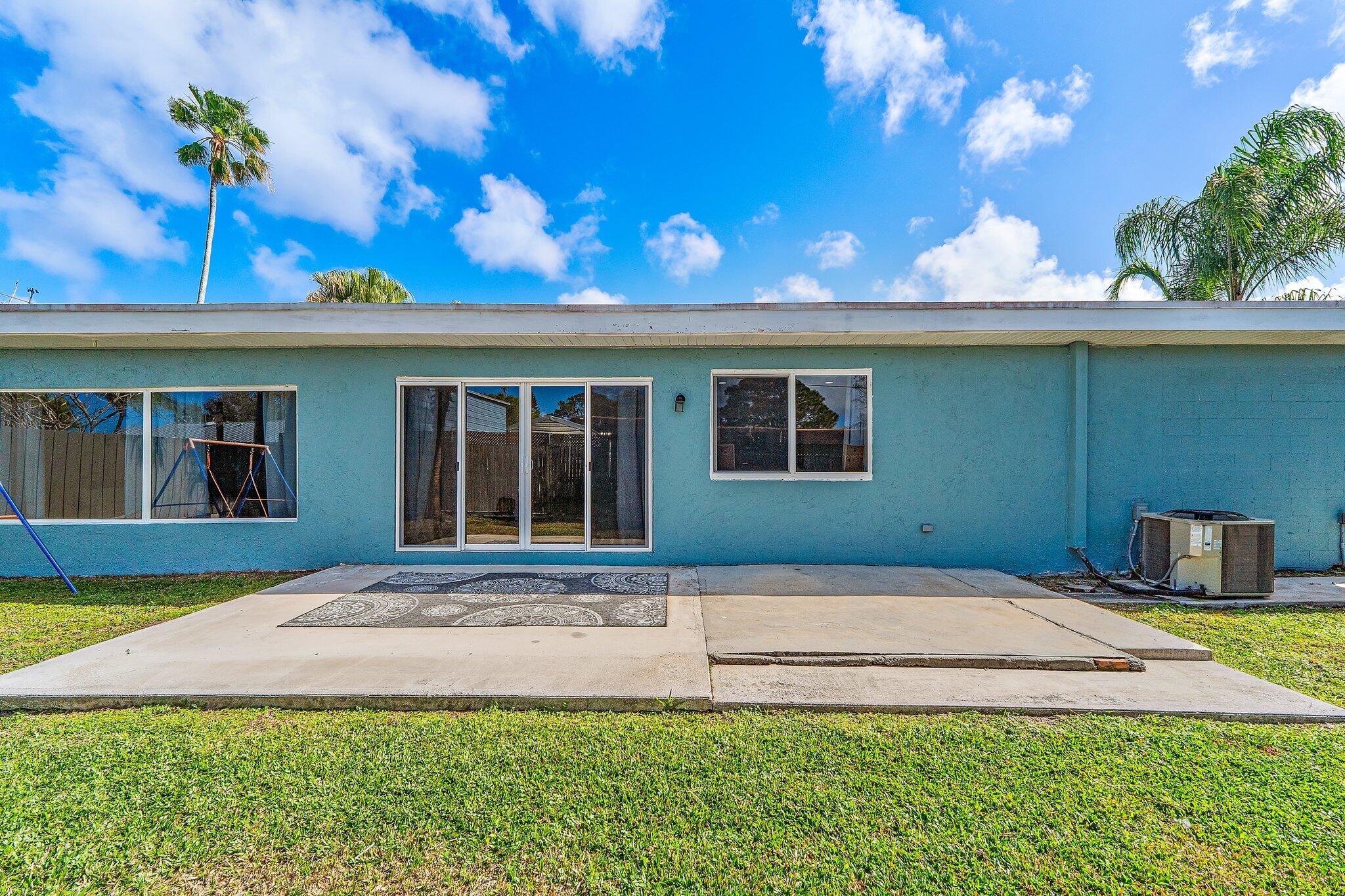 1851 SE Jackson Street