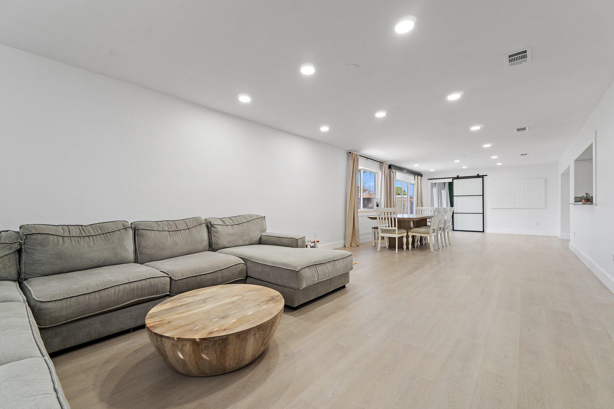 1851 SE Jackson Street