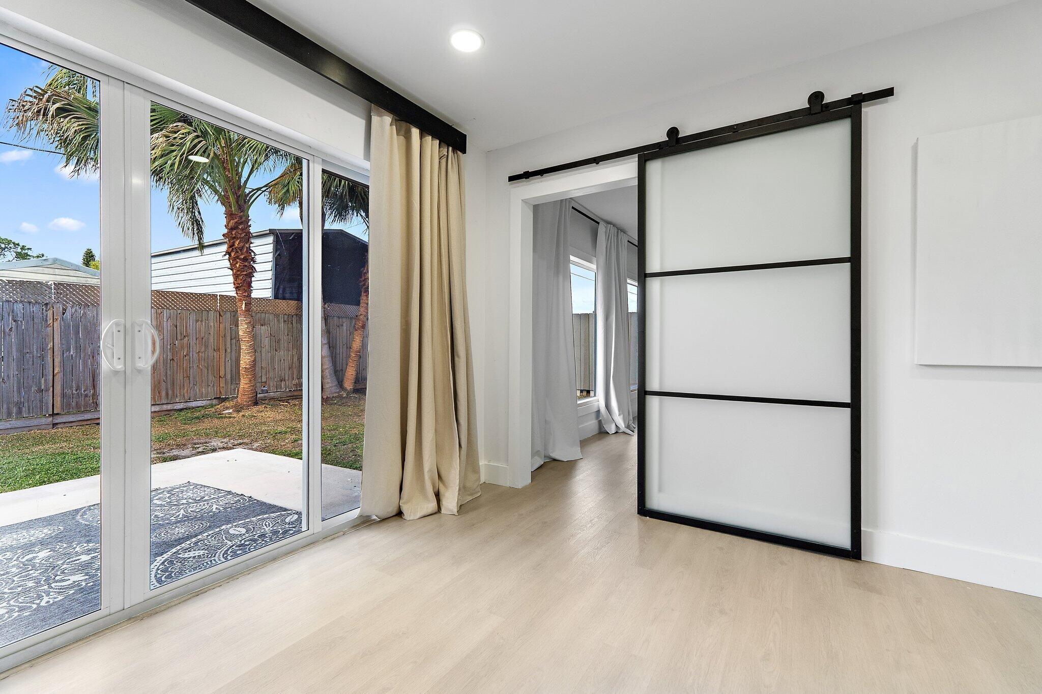 1851 SE Jackson Street