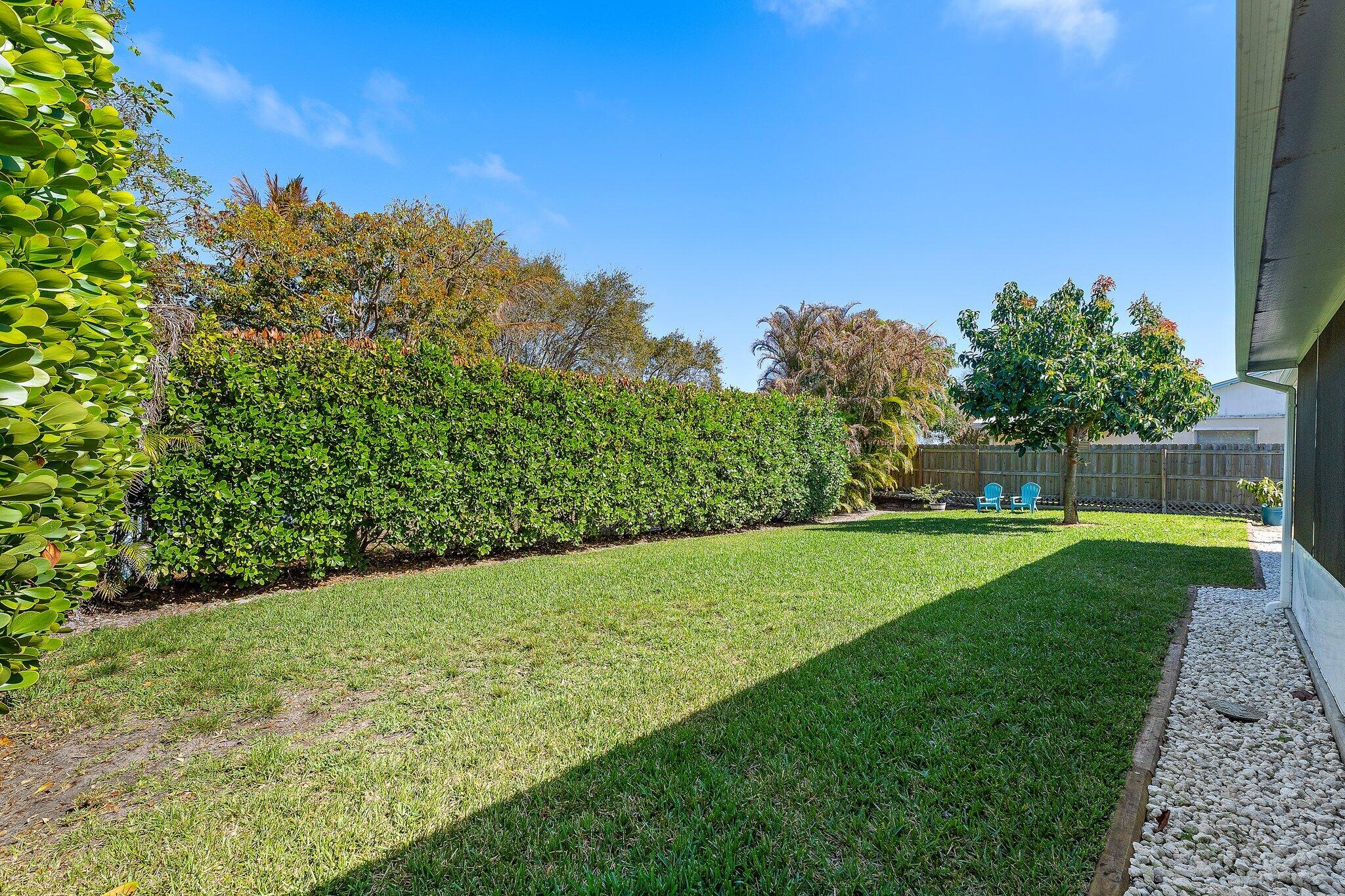 8913 SE Sandridge Avenue