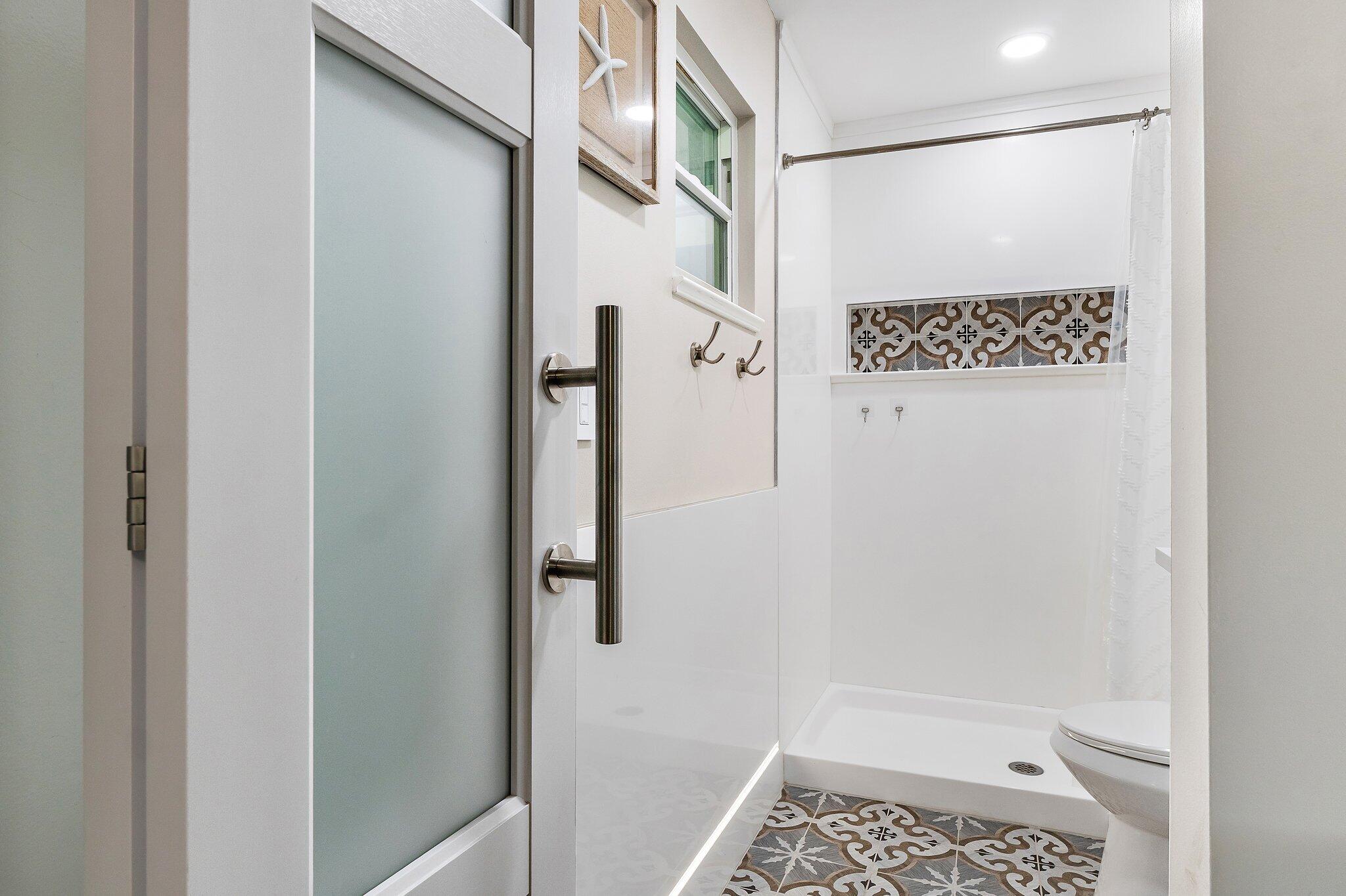 8913 SE Sandridge Avenue