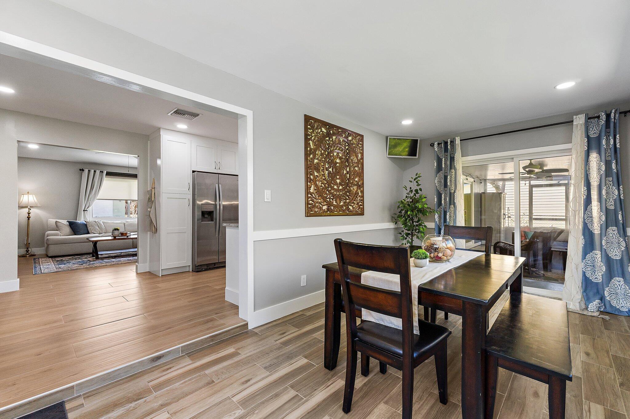 8913 SE Sandridge Avenue