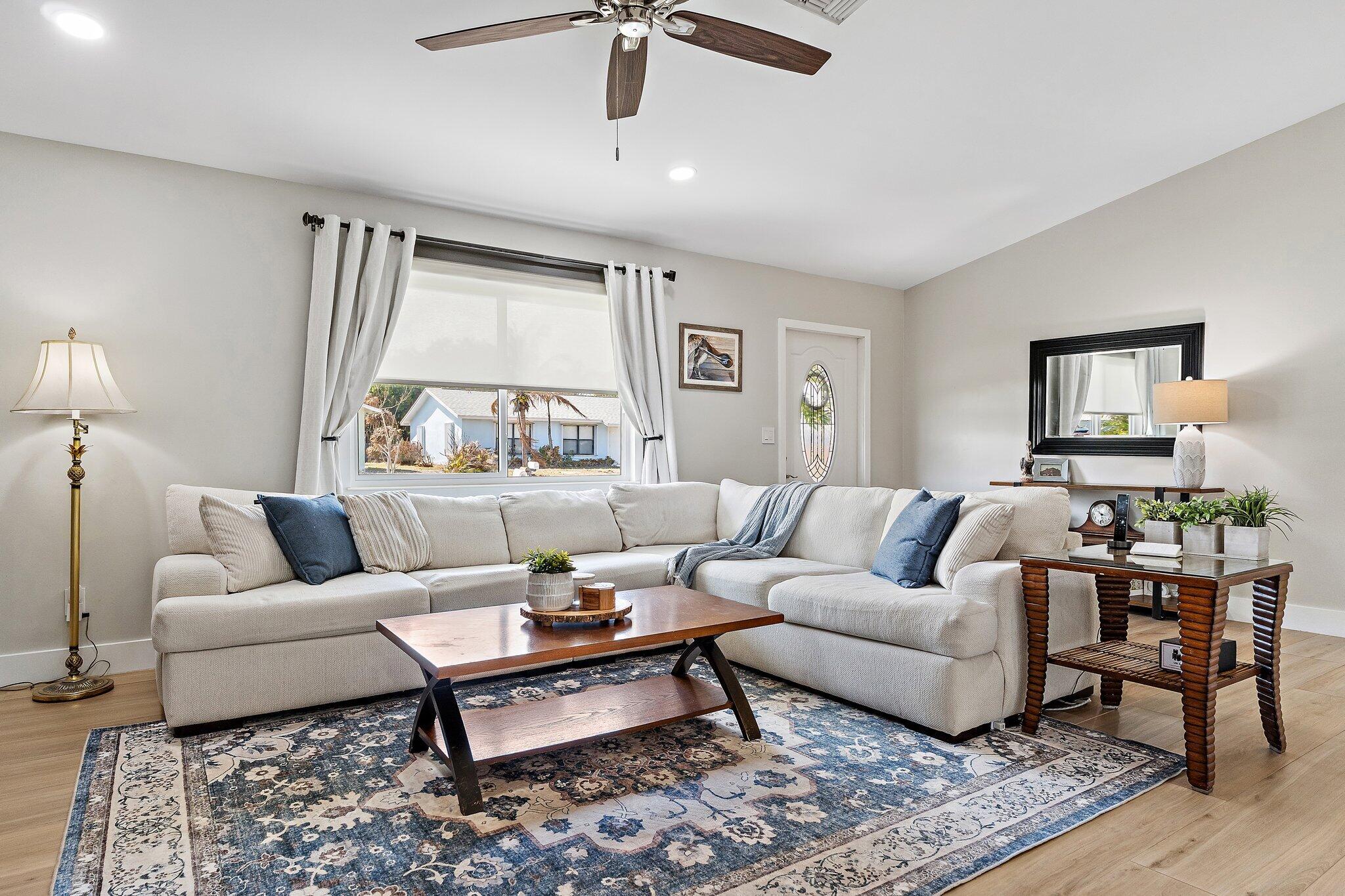 8913 SE Sandridge Avenue