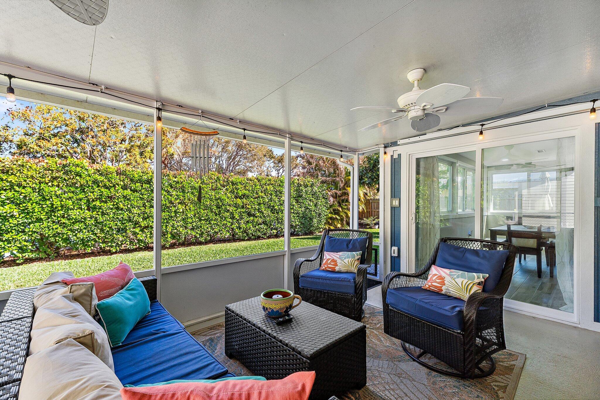 8913 SE Sandridge Avenue