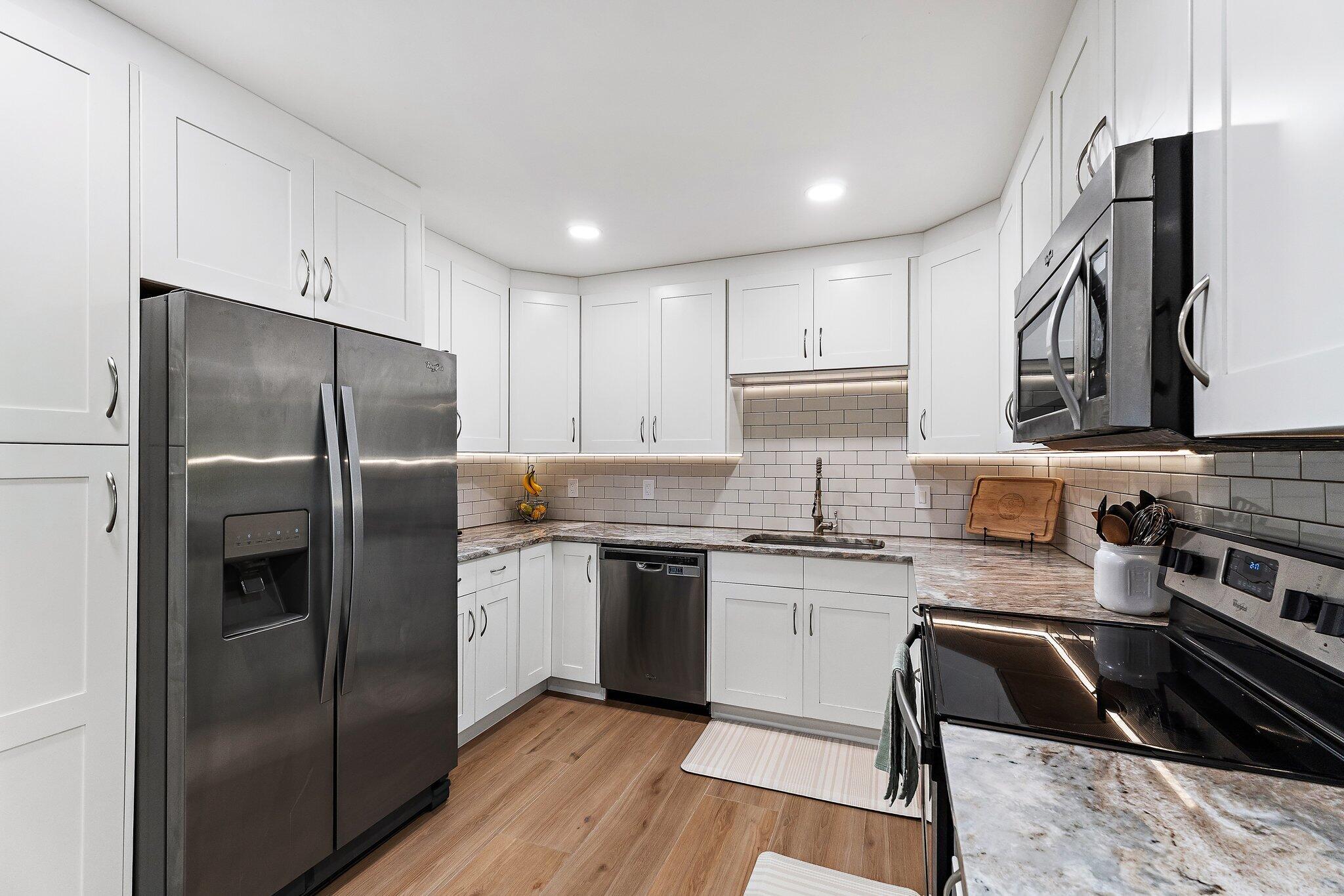 8913 SE Sandridge Avenue