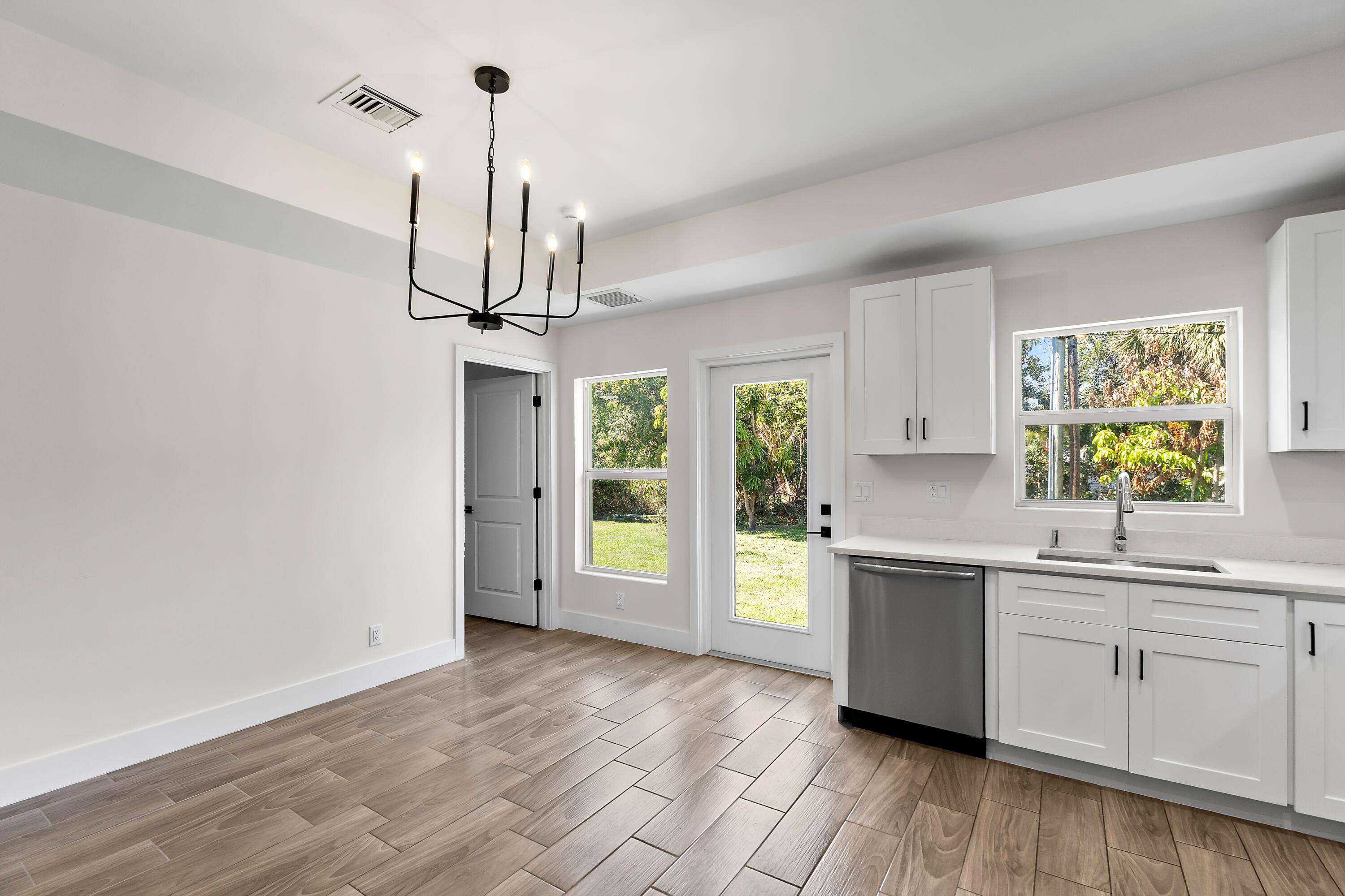 3003 SE Fairmont Street