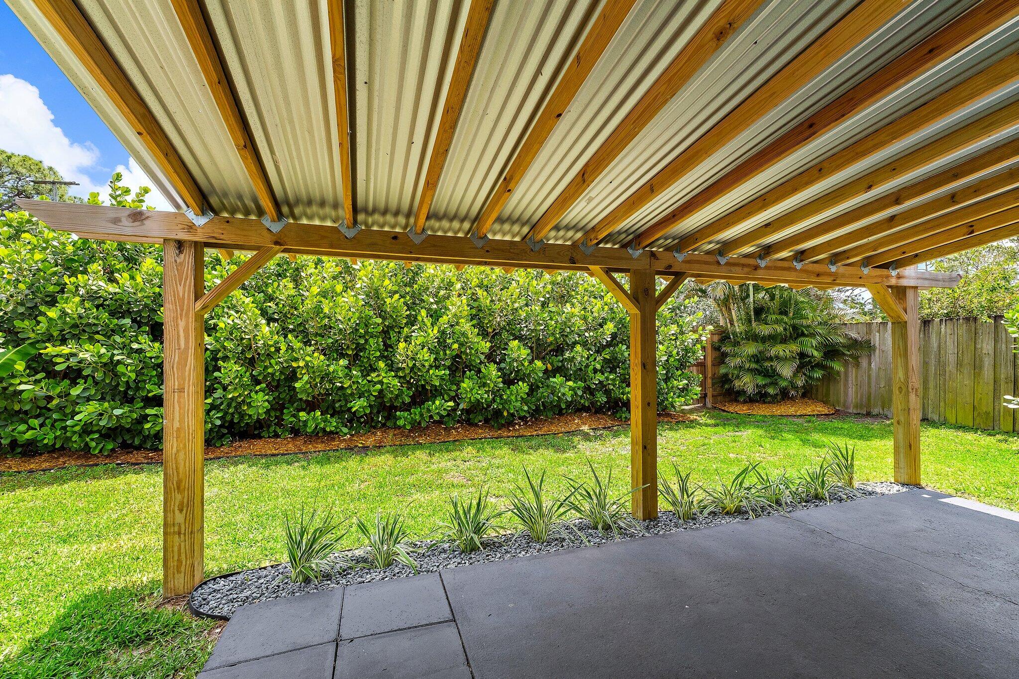 141 Rosewood Circle