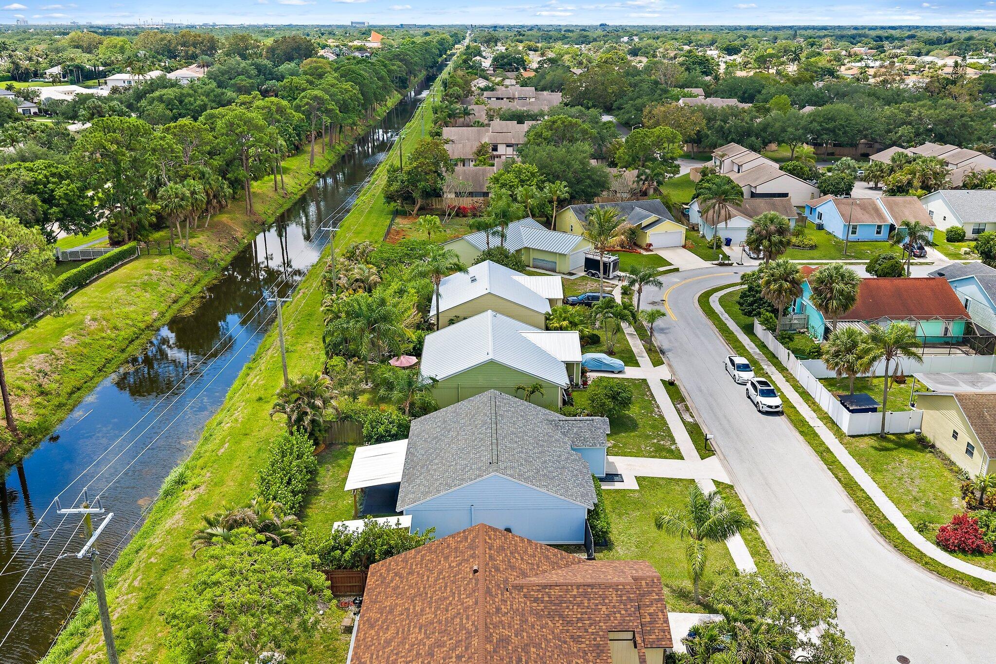 141 Rosewood Circle