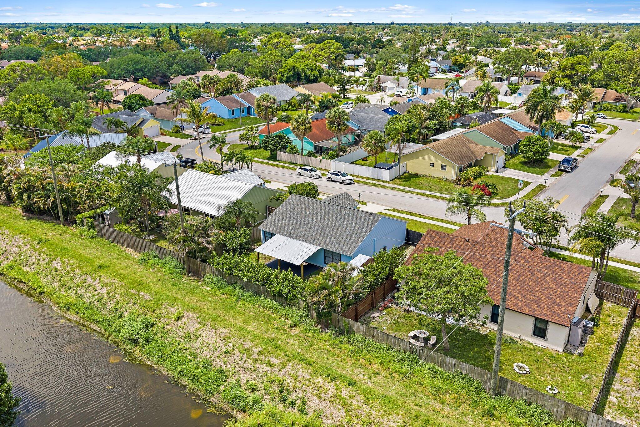 141 Rosewood Circle