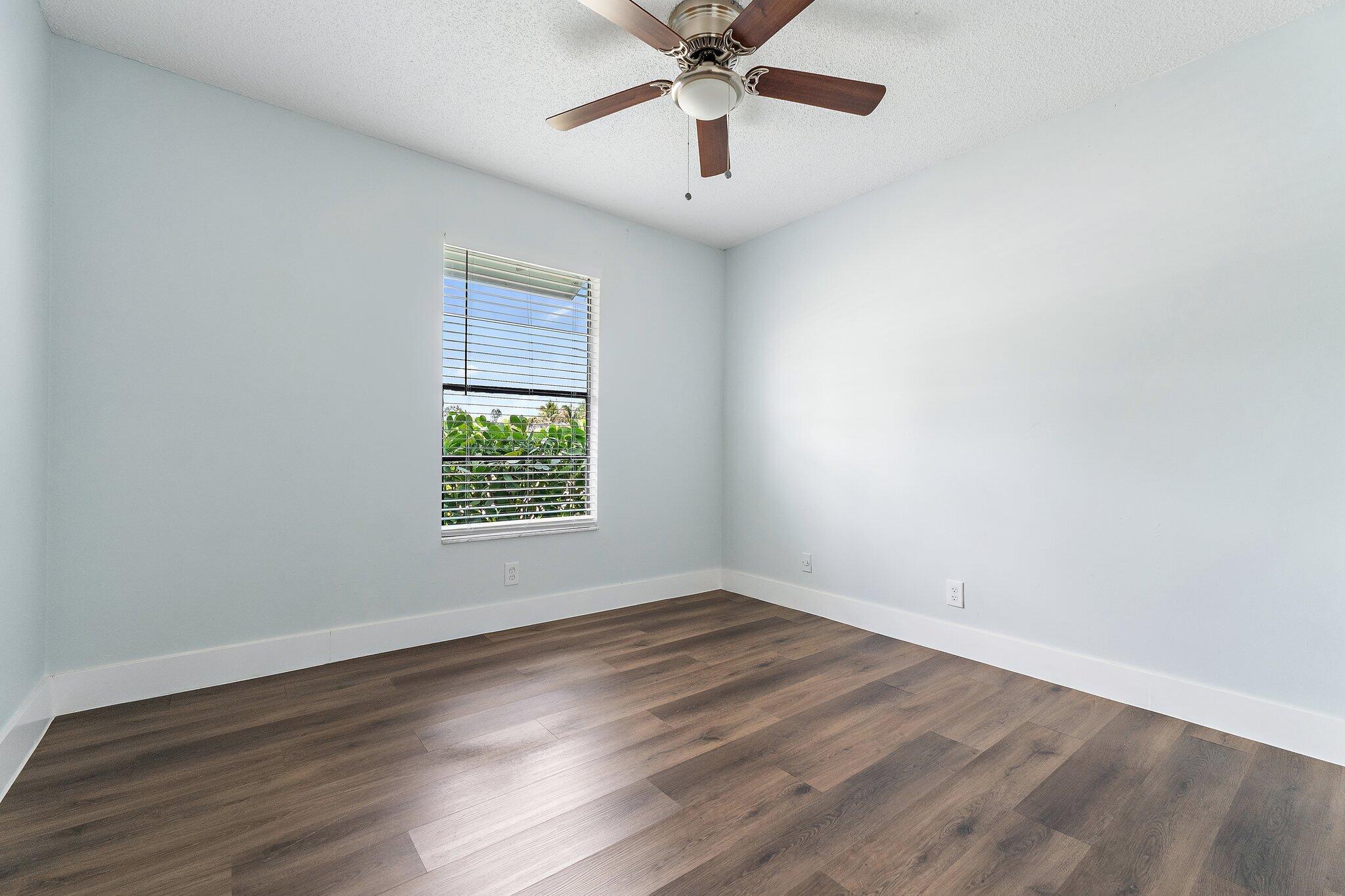 141 Rosewood Circle