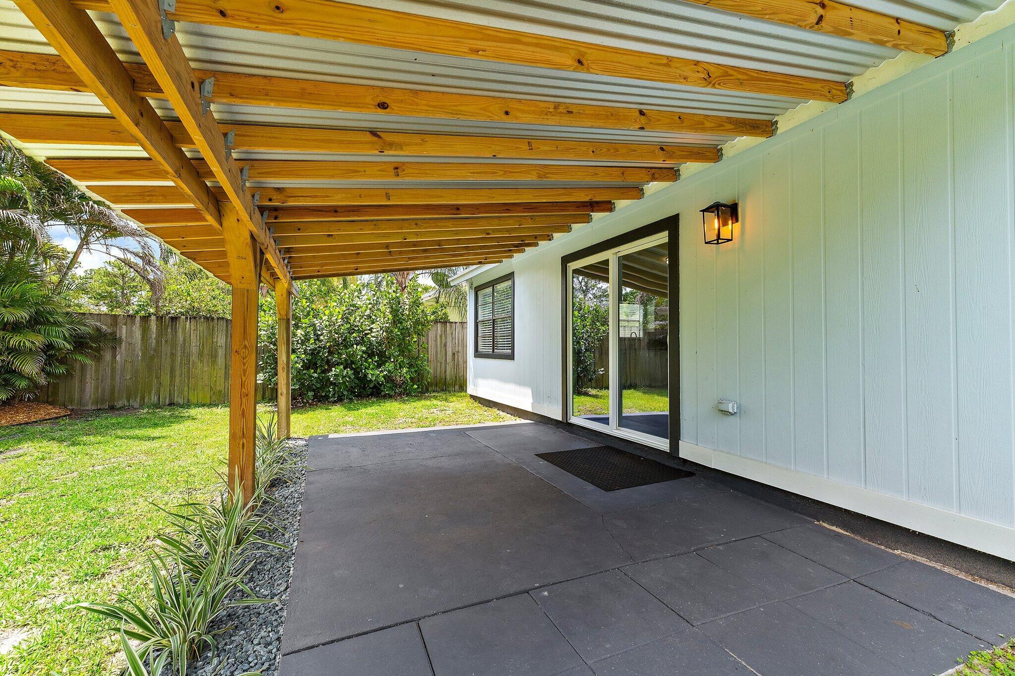 141 Rosewood Circle