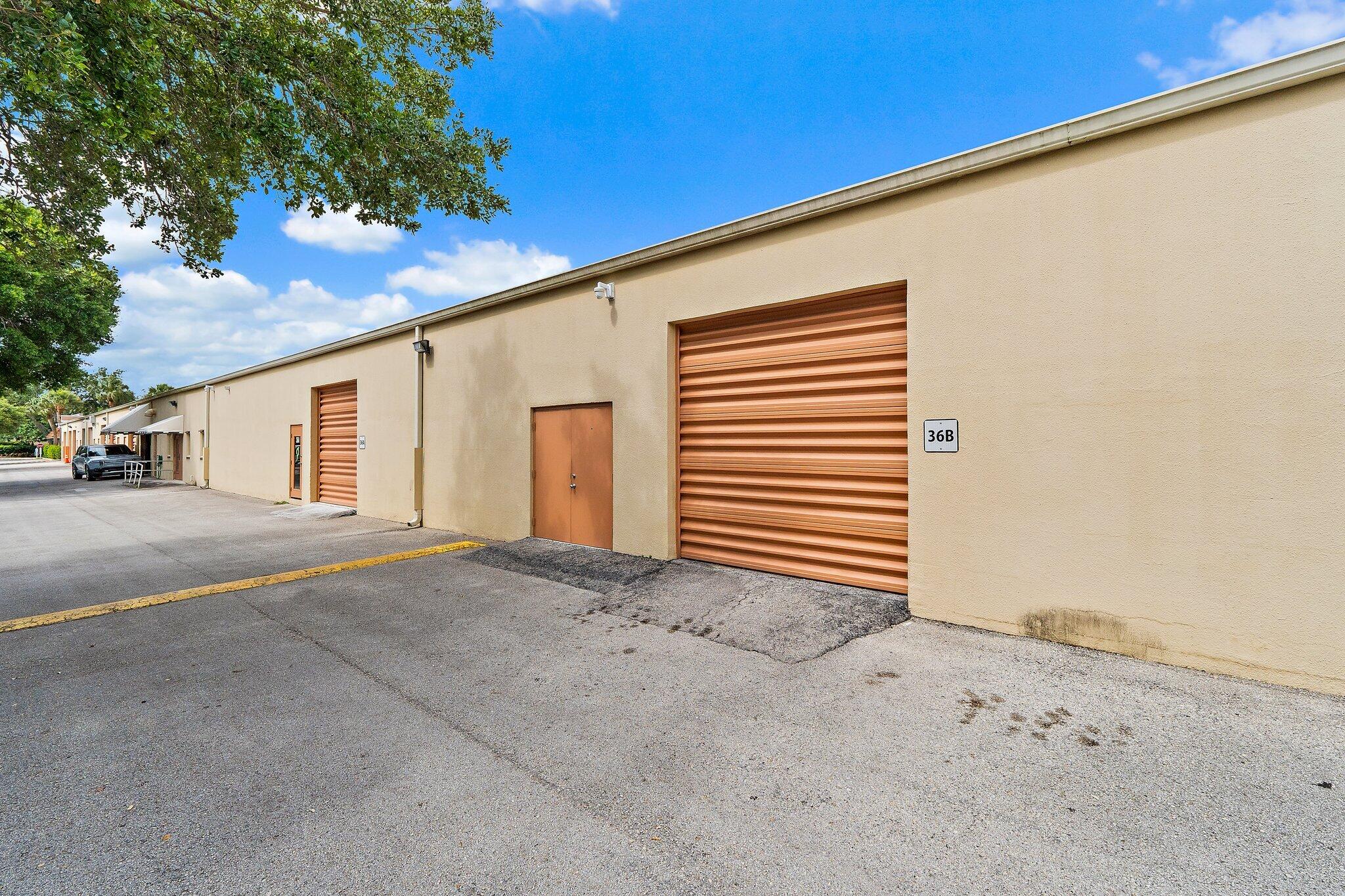 803 Maplewood Drive 36b